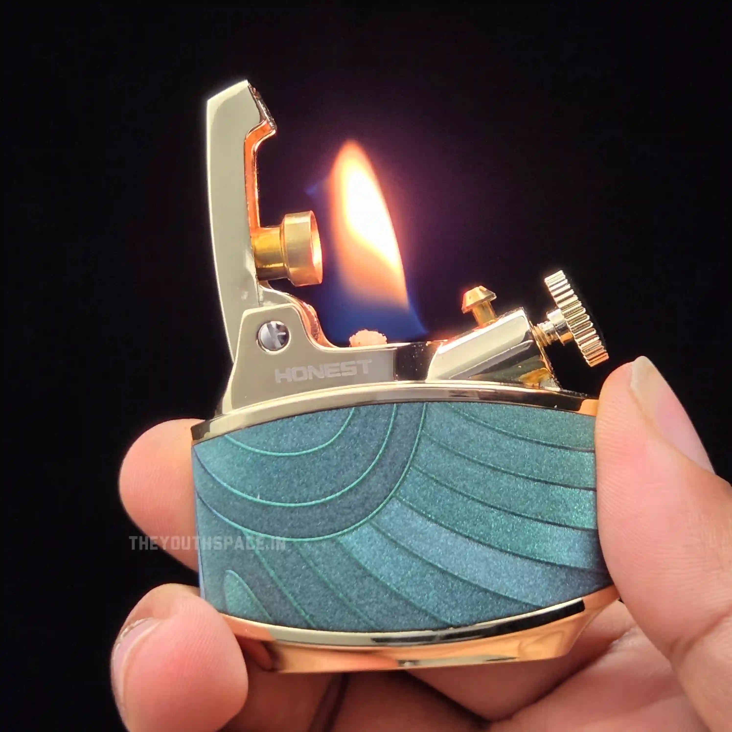 HONEST Golden Sturgeon Series Kerosene Lighter