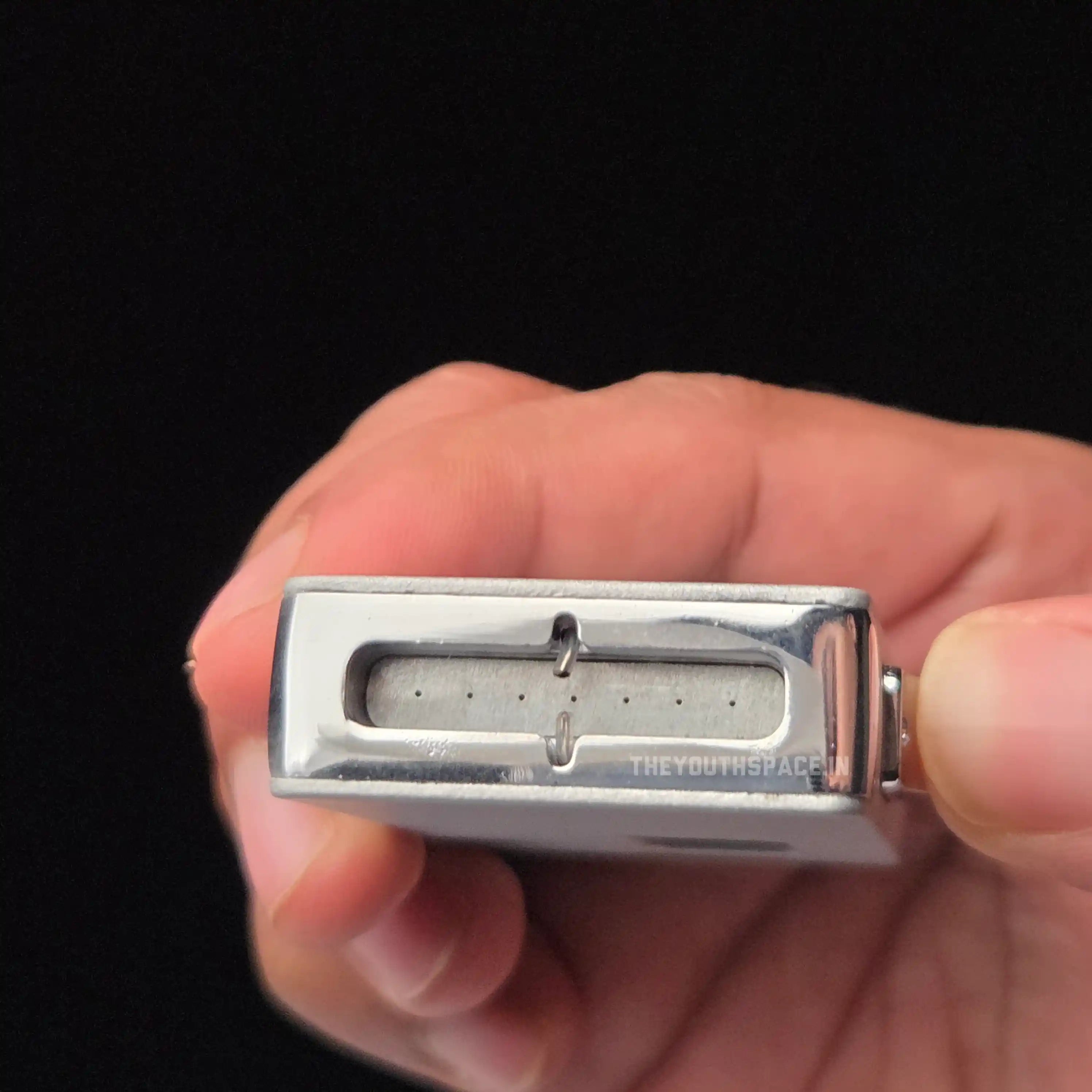 Ultra Wide Flame Shake Ignition Lighter