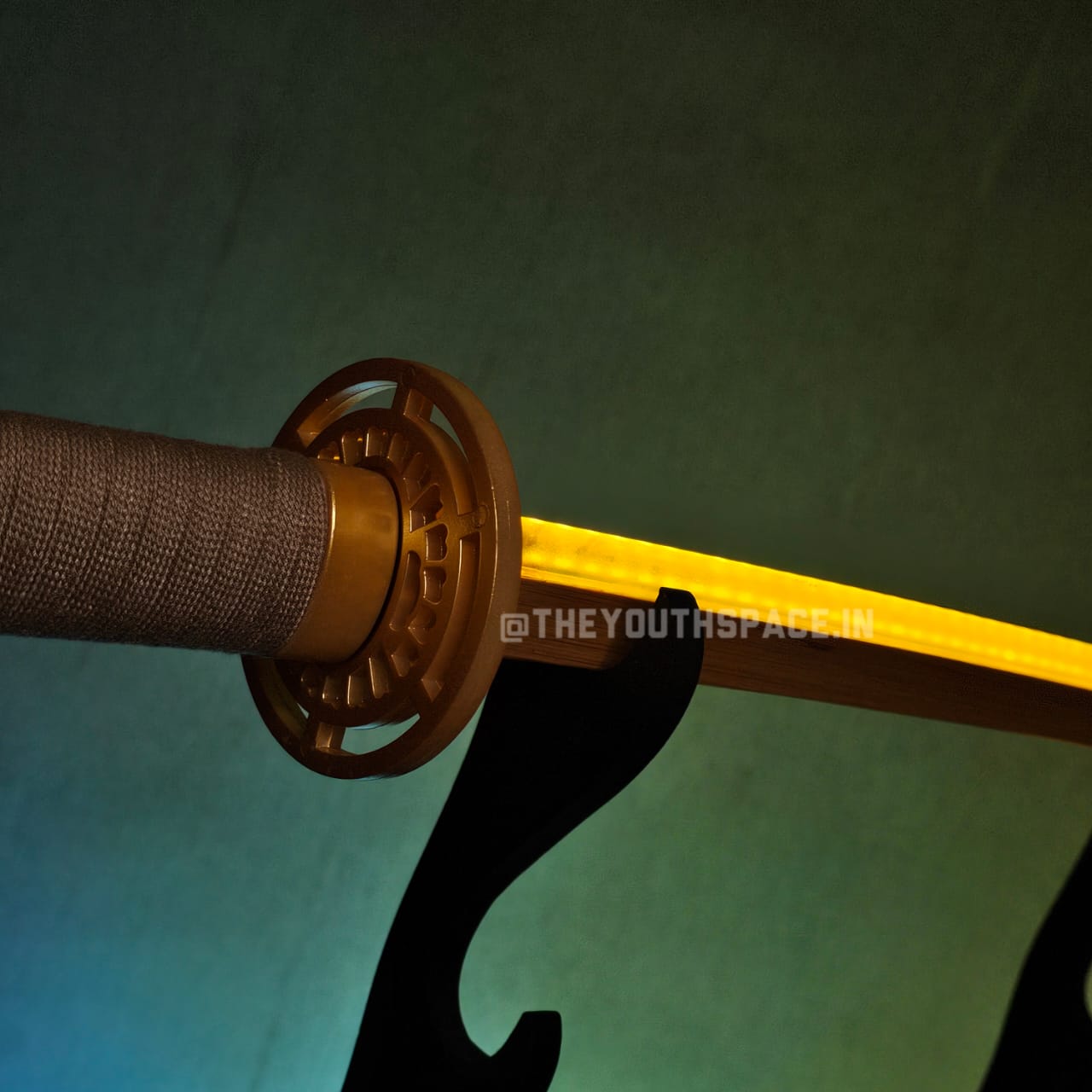 Anime neon wooden katana (104 cm)