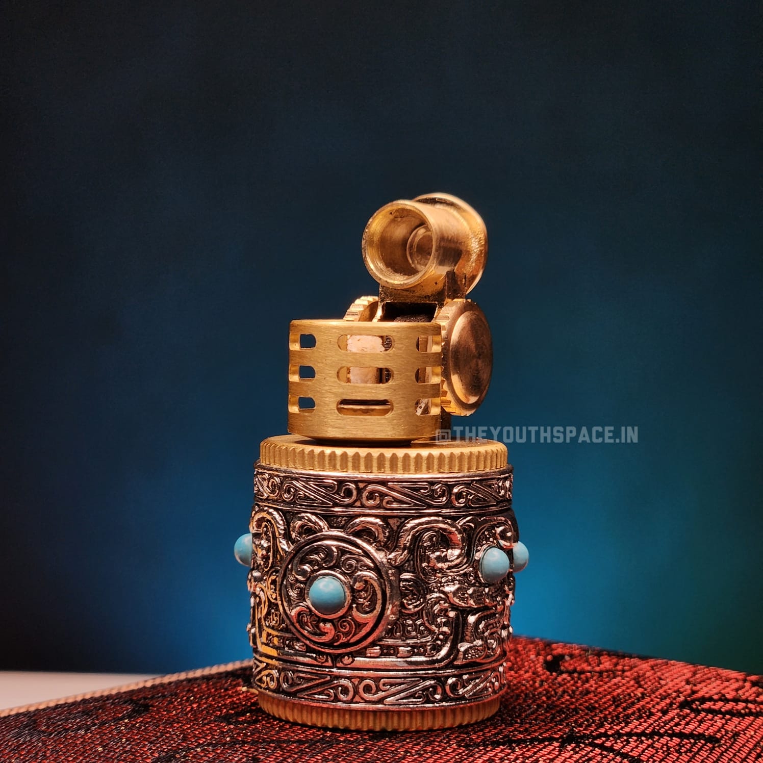 Chief Tibetan Vintage Kerosene Lighter (Brass)