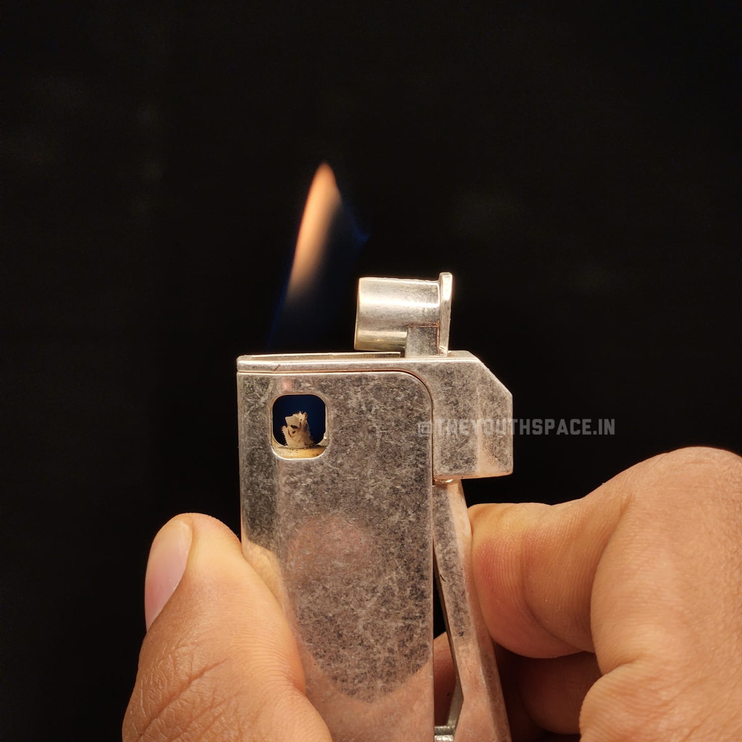 Premium Steel Flint Lighter (Metallic)