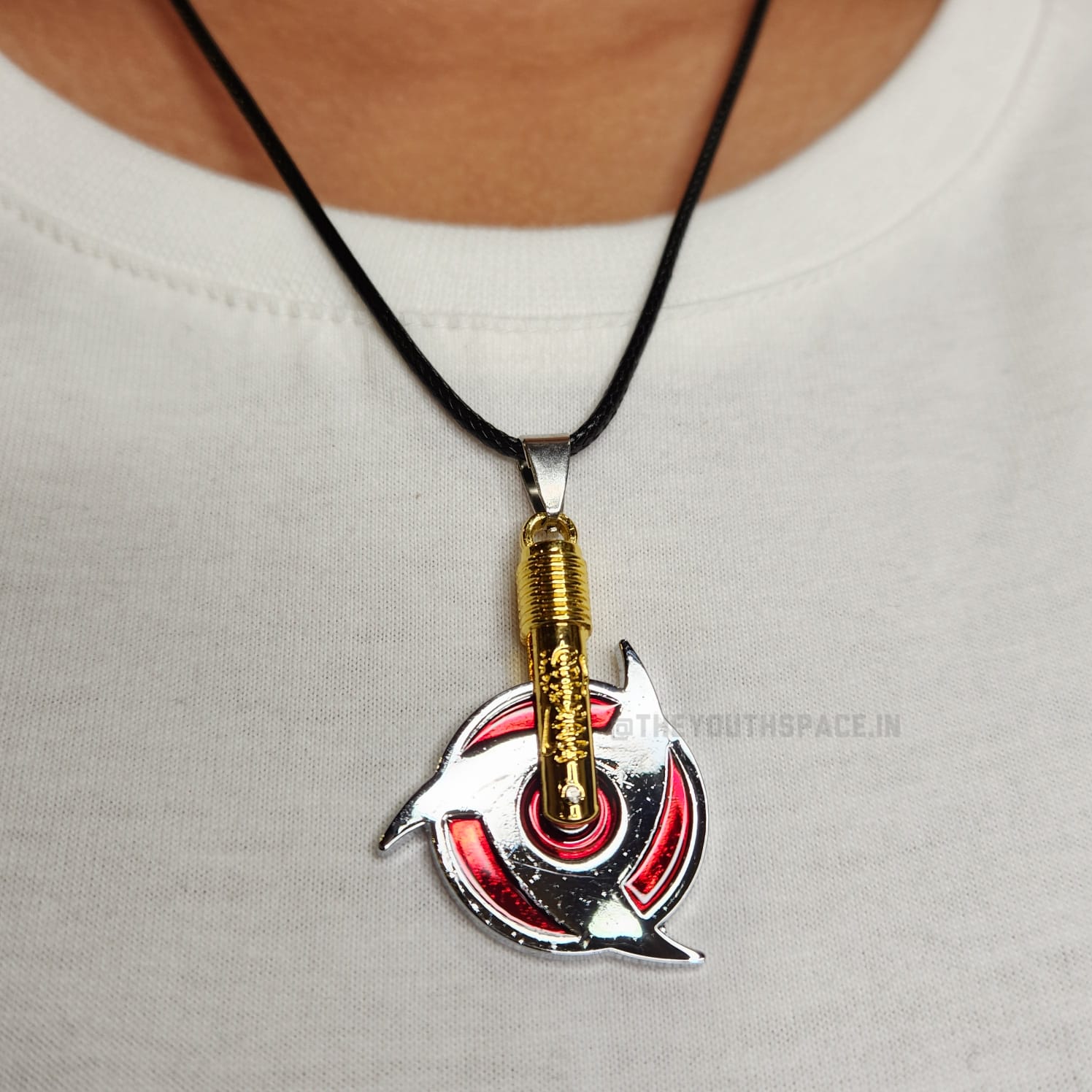 Itachi Sharingan Spinning pendant