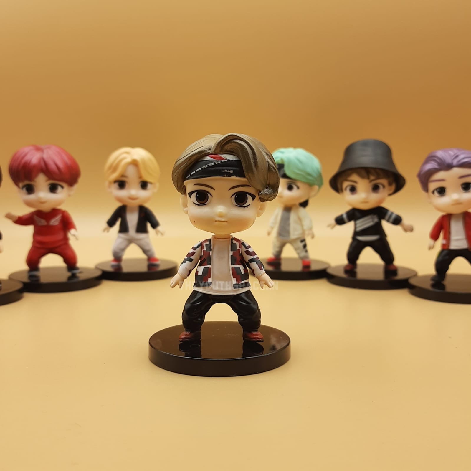 Tiny Tan Mic Drop Standing Set (Set of 7 Figurines)