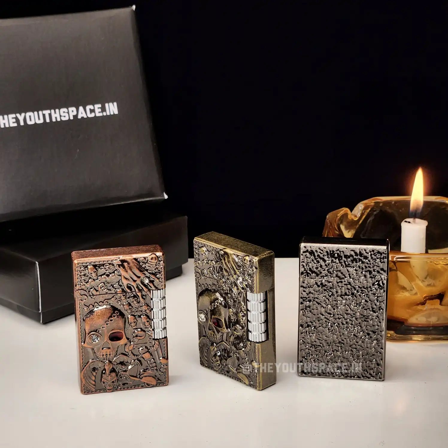 Crimson Eye Gothic Engraved Skull Lighter