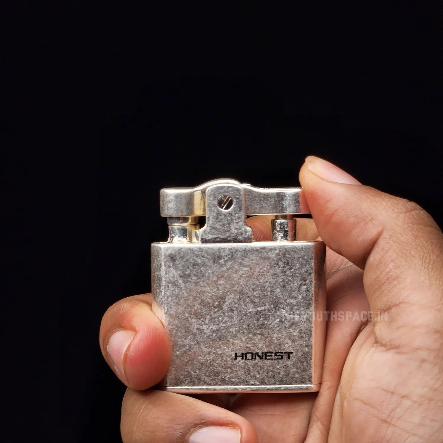 Honest Press Down Vintage Kerosene Lighter