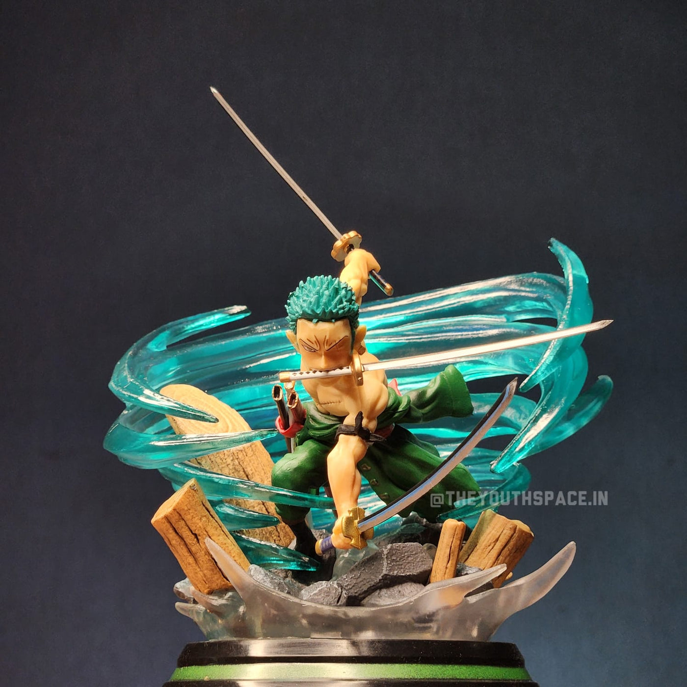 RORONOA ZORO BATTLE MODE ACTION FIGURE - ONE PIECE