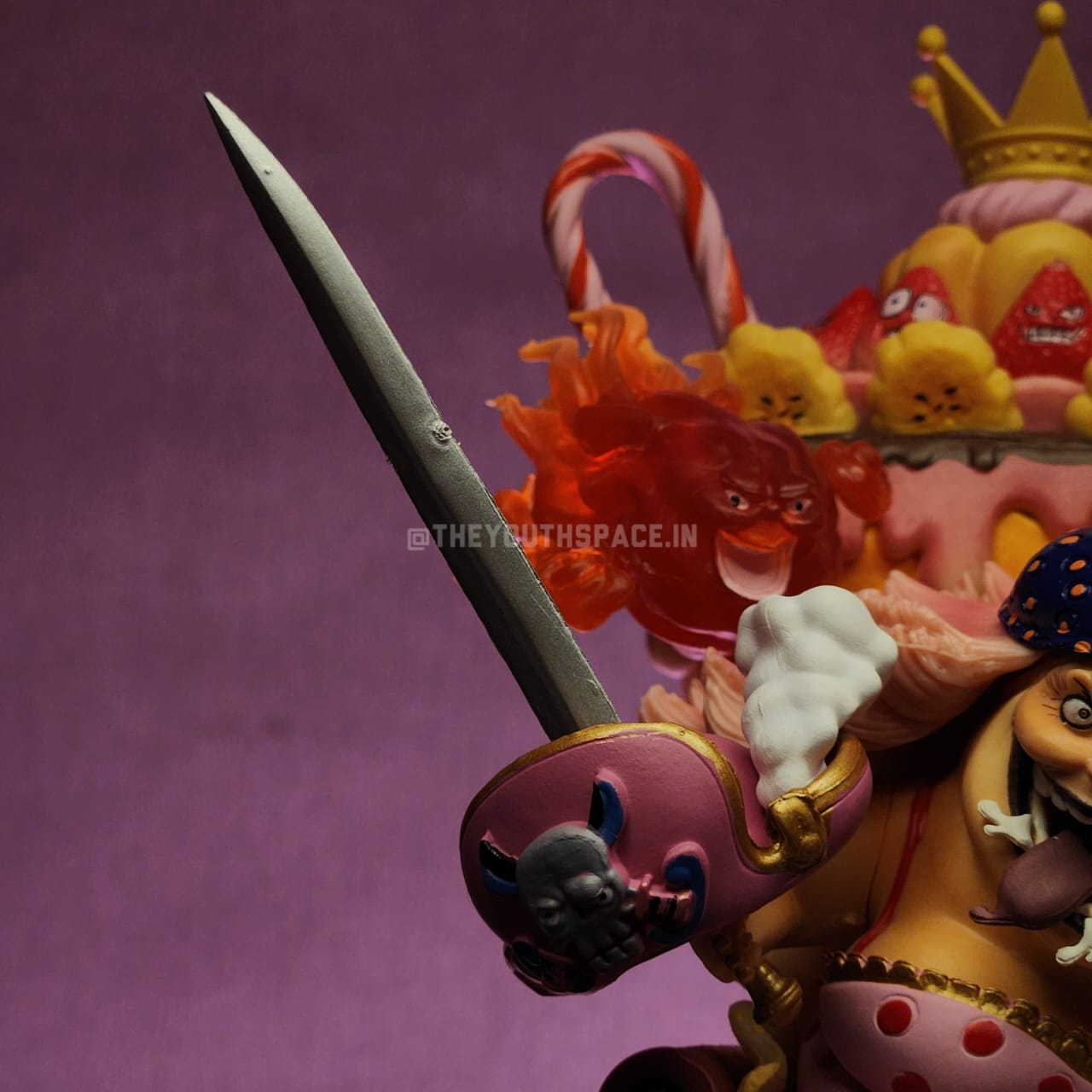 Big mom online action figure