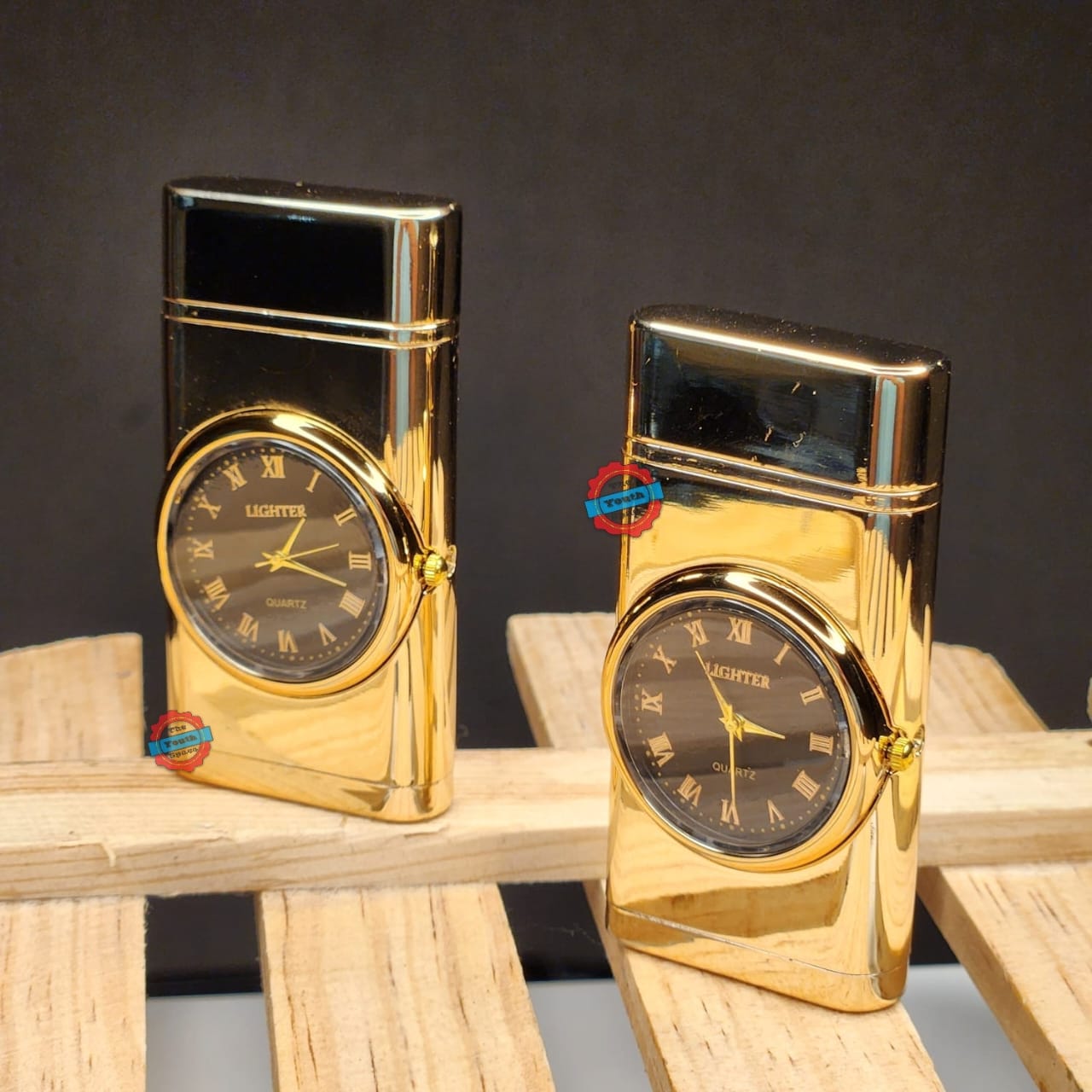 Golden clock jet lighter