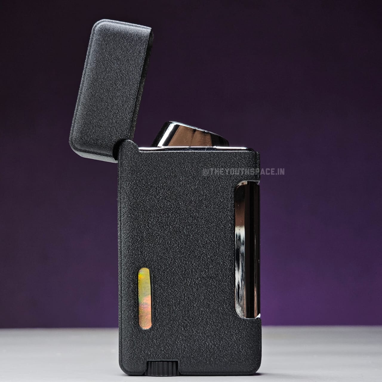 Sleek Fancy dual jet lighter