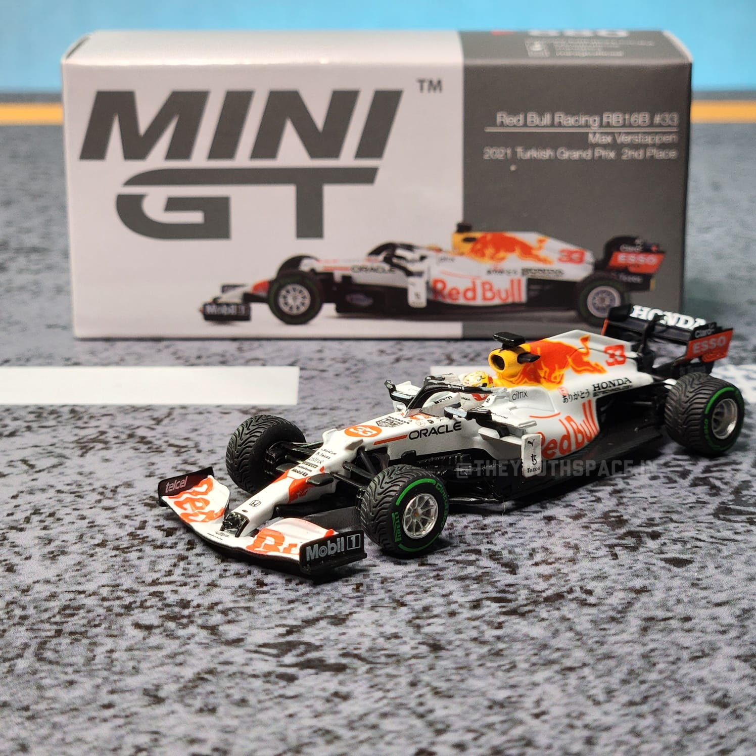 Mini GT Red Bull RB16B #33 Max Verstappen 2021 Turkish Grand Prix 2nd Place 1:64