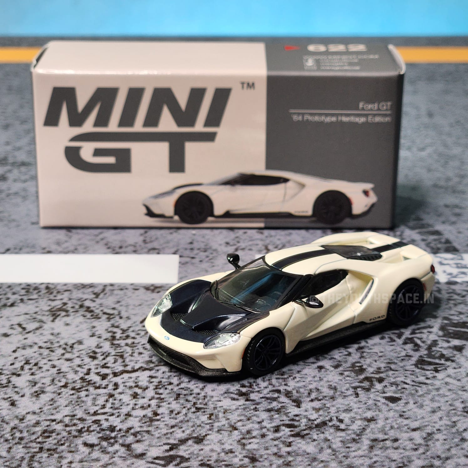 Mini GT Ford GT 64 Prototype Heritage Edition 1/64 Imported