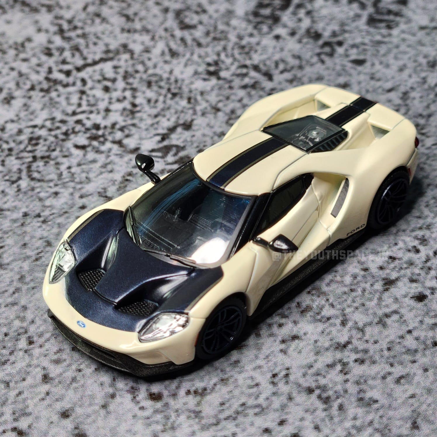 Mini GT Ford GT 64 Prototype Heritage Edition 1/64 Imported