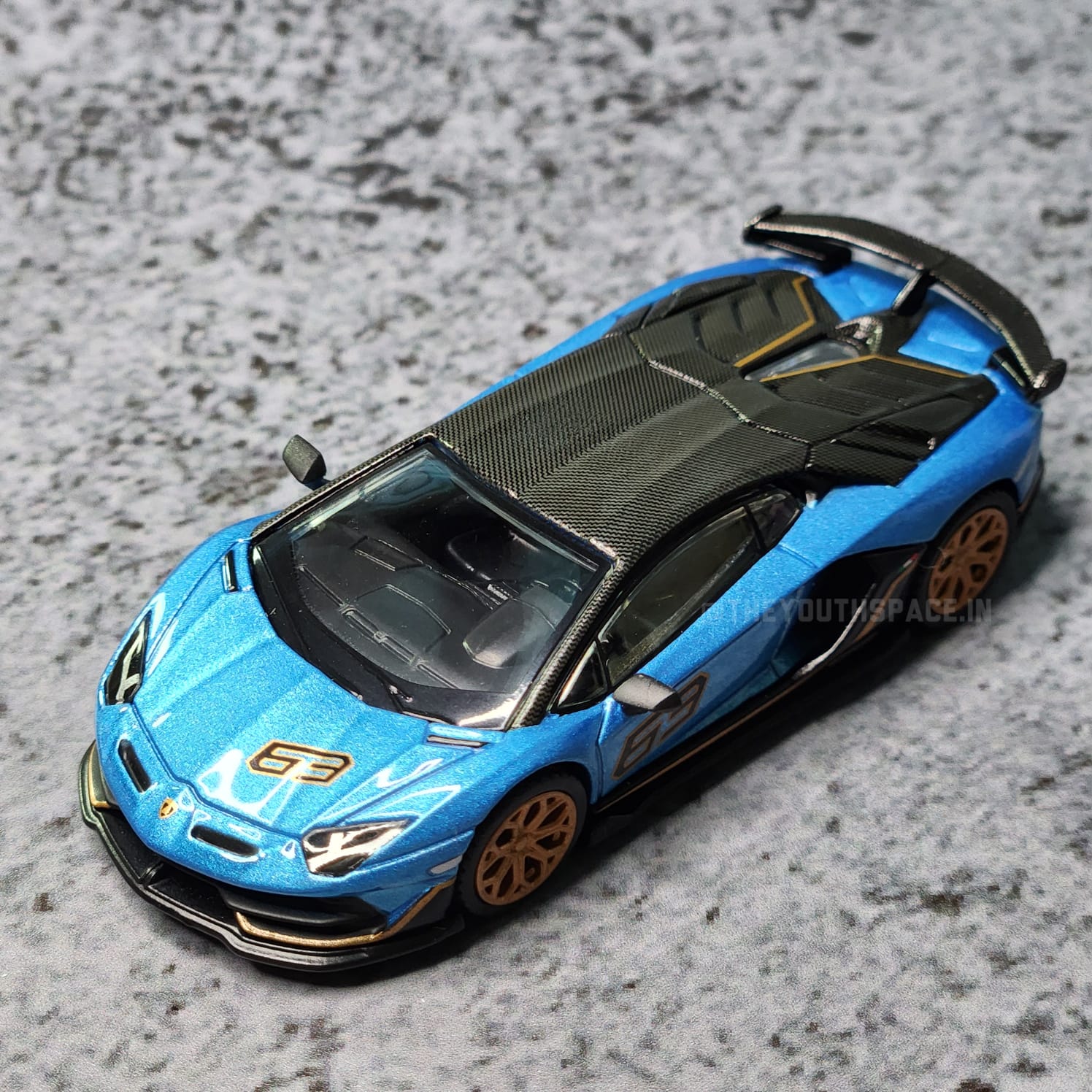 Mini GT #784 Lamborghini Aventador SVJ 63 Blu Aegir 1:64