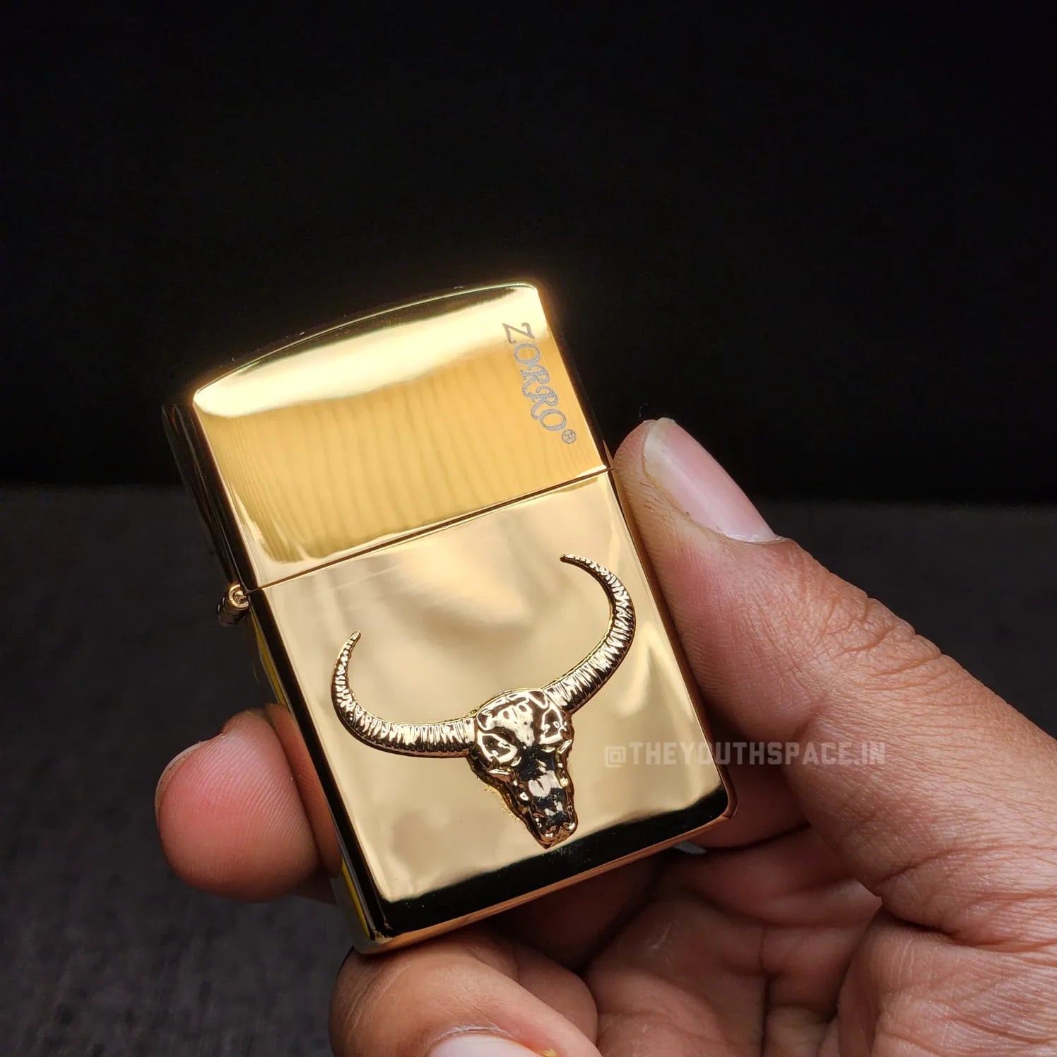 ZORRO ULTIMATE JUSTICE BRASS GOLDEN BULL EMBOSSED LIGHTER 2025