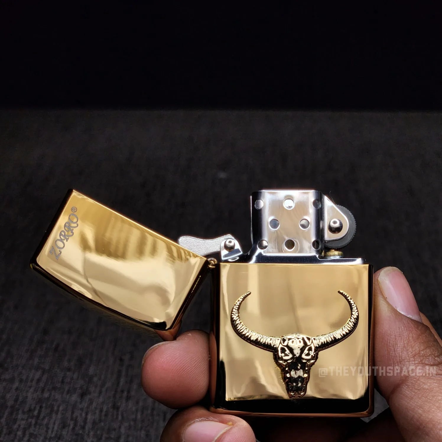 ZORRO ULTIMATE JUSTICE BRASS GOLDEN BULL EMBOSSED LIGHTER 2025