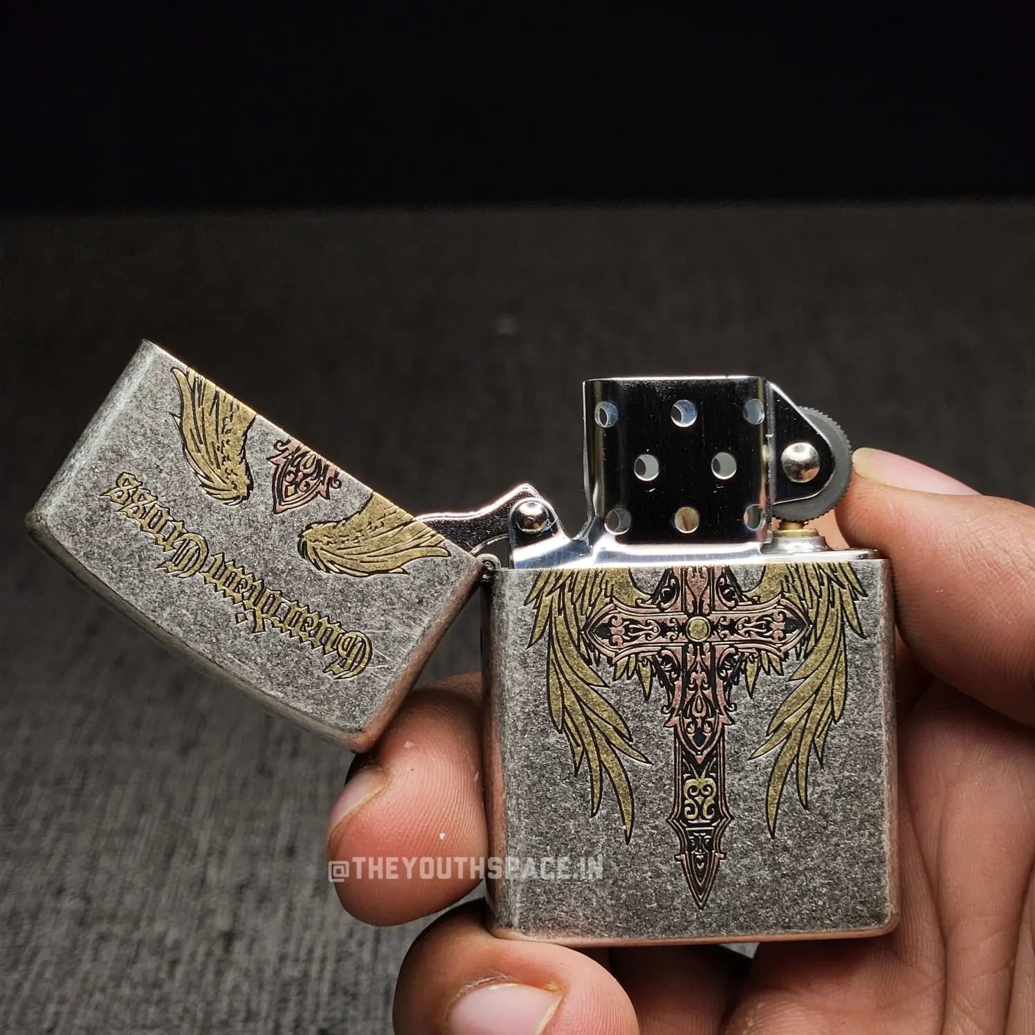 ZORRO ULTIMATE JUSTICE BRASS GUARDIAN CROSS LIGHTER 24HK