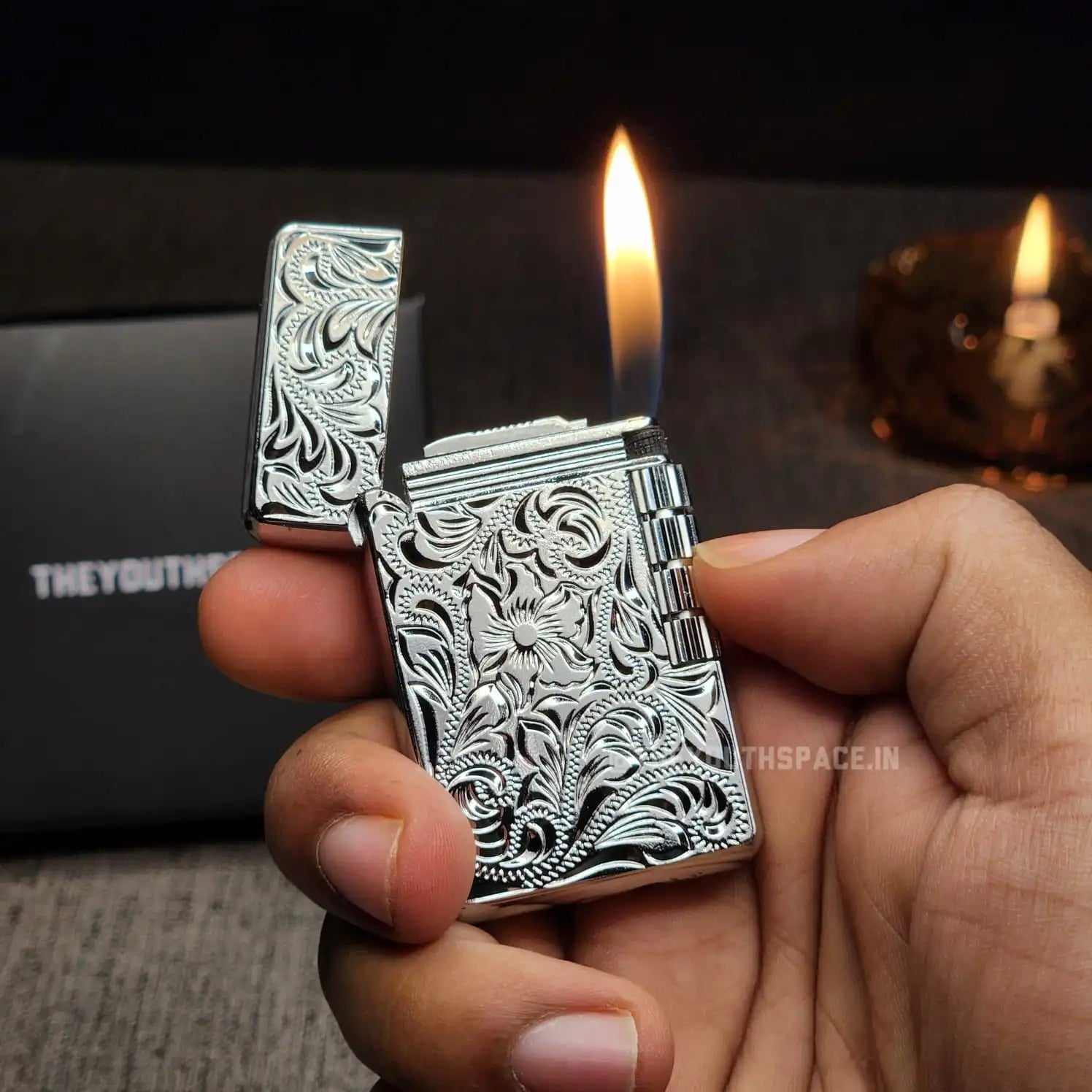 Classic Sleek Flint Wheel Lighter (Metallic) Model 2