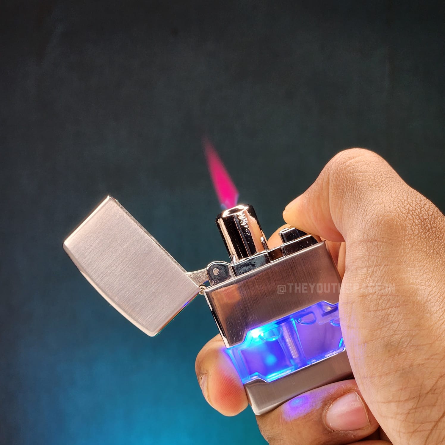 Lumi Tank Red Flame Jet Lighter (Metallic)