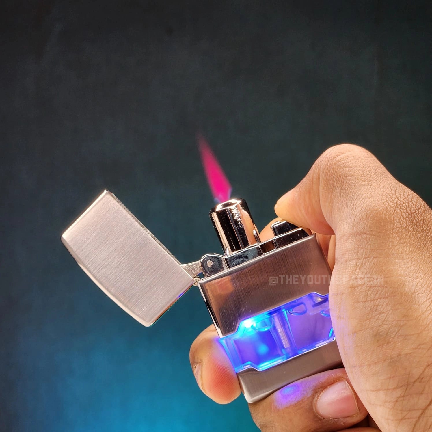 Lumi Tank Red Flame Jet Lighter (Metallic)