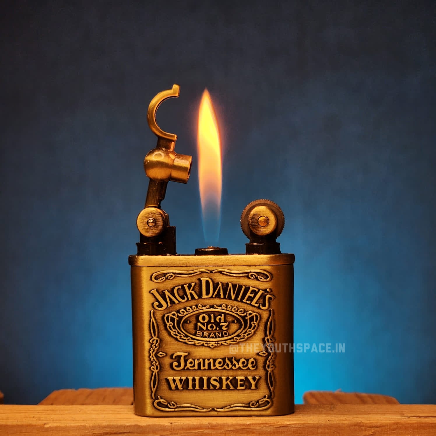 Barrel Flint Wheel Classic Lighter (Metallic)