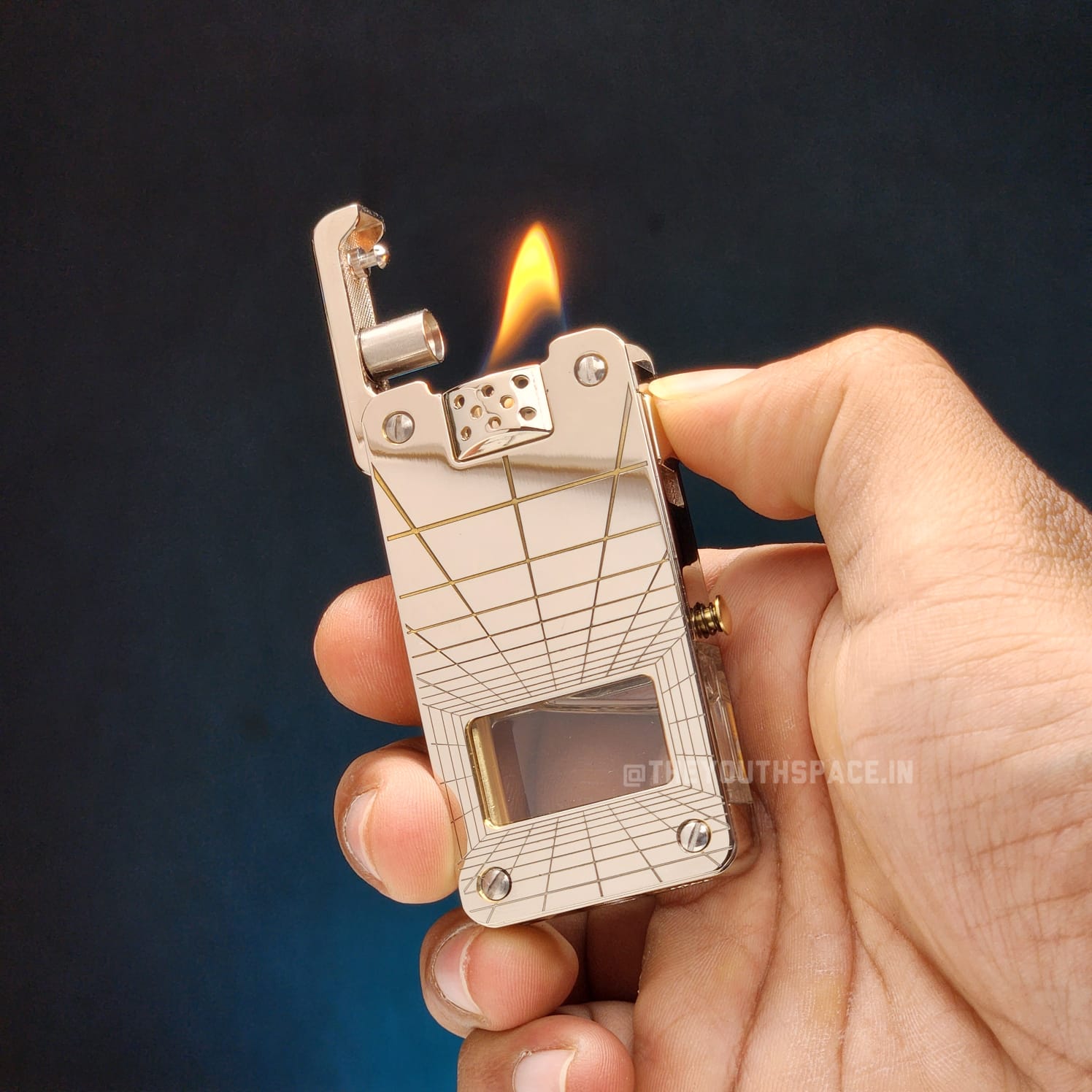 Chief 702 Kerosene Lighter