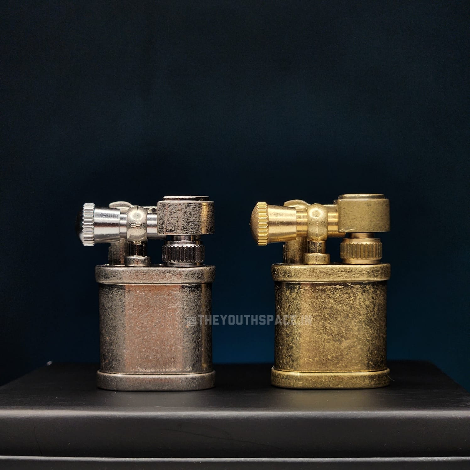 Mini Vintage Portable Hiking Lighter (Metallic)