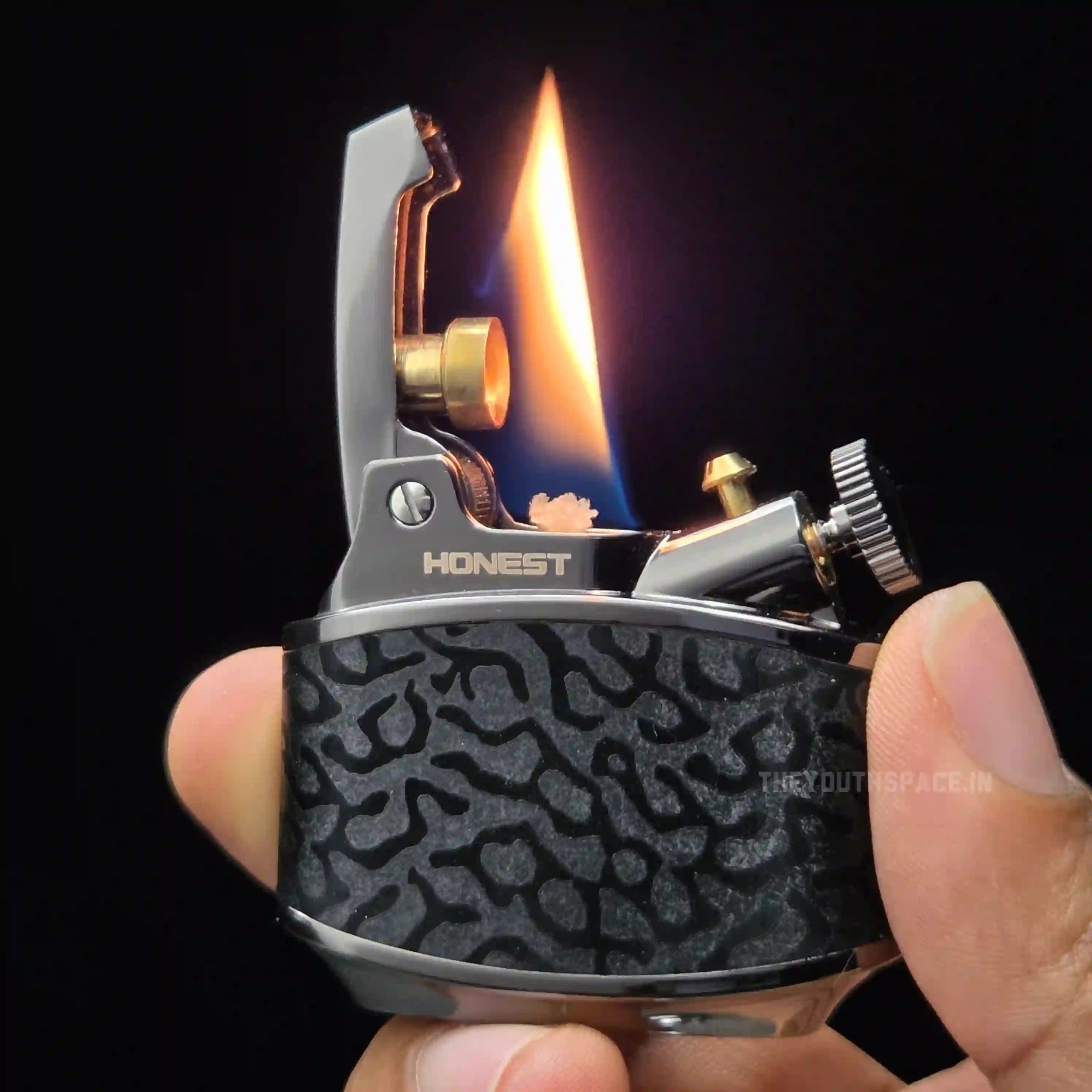 HONEST Golden Sturgeon Series Kerosene Lighter
