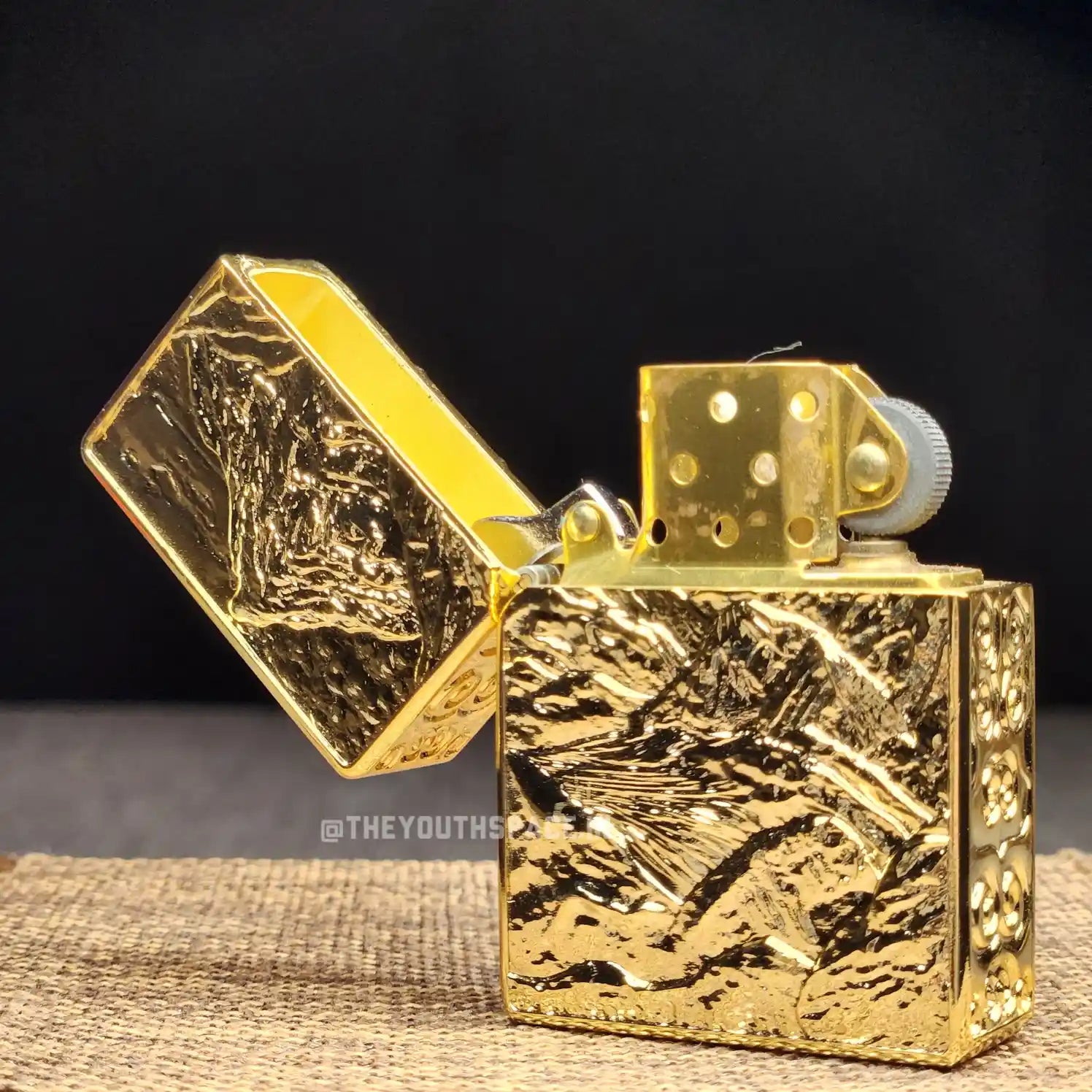 Zorro Ultimate Justice Heavy Armor Lighter With Mountains and Sea 2025