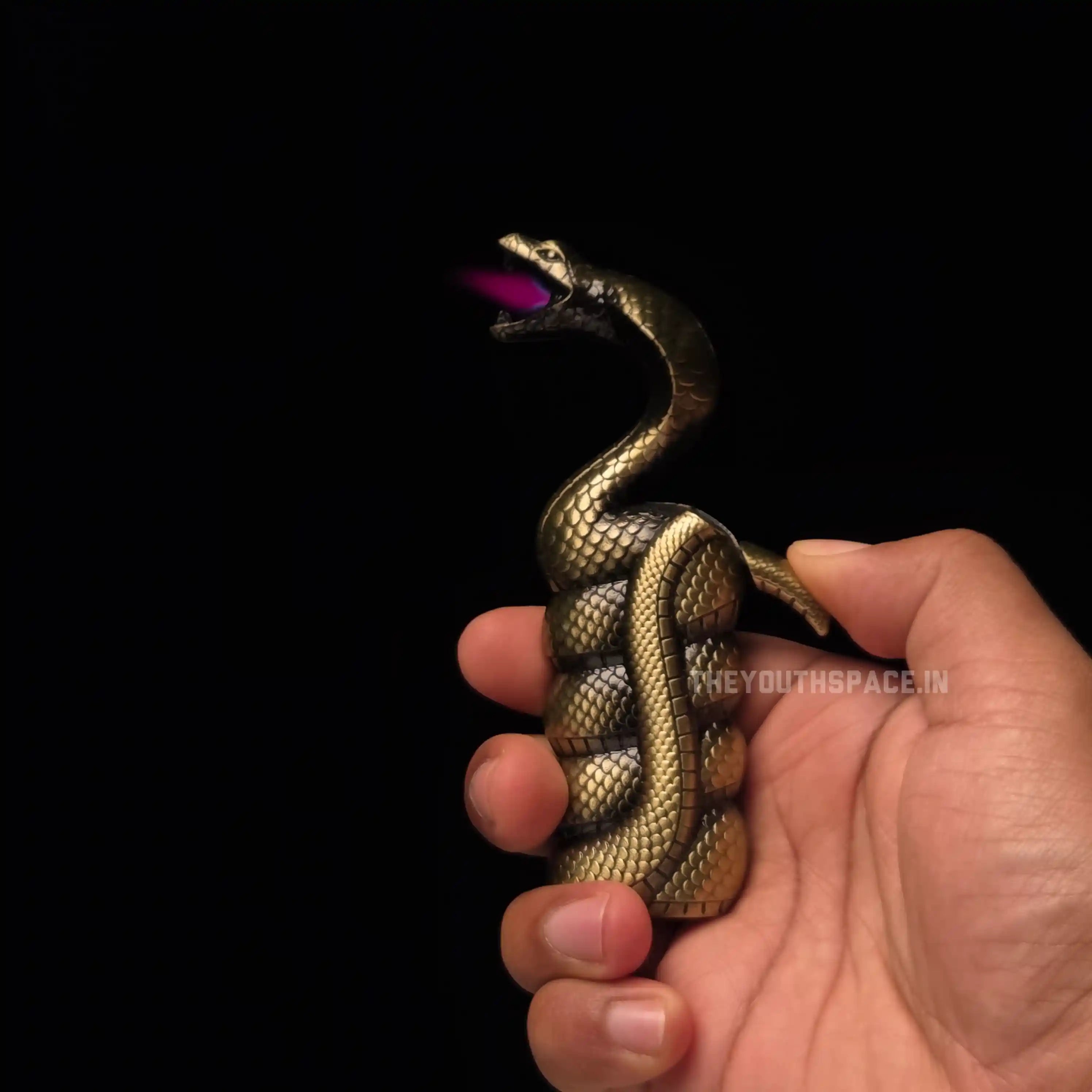 King Cobra Showpiece Lighter