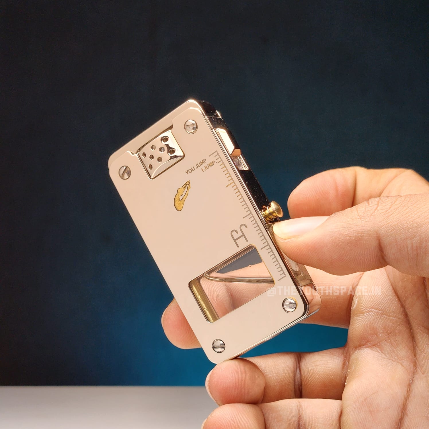 Chief 705 Kerosene Lighter