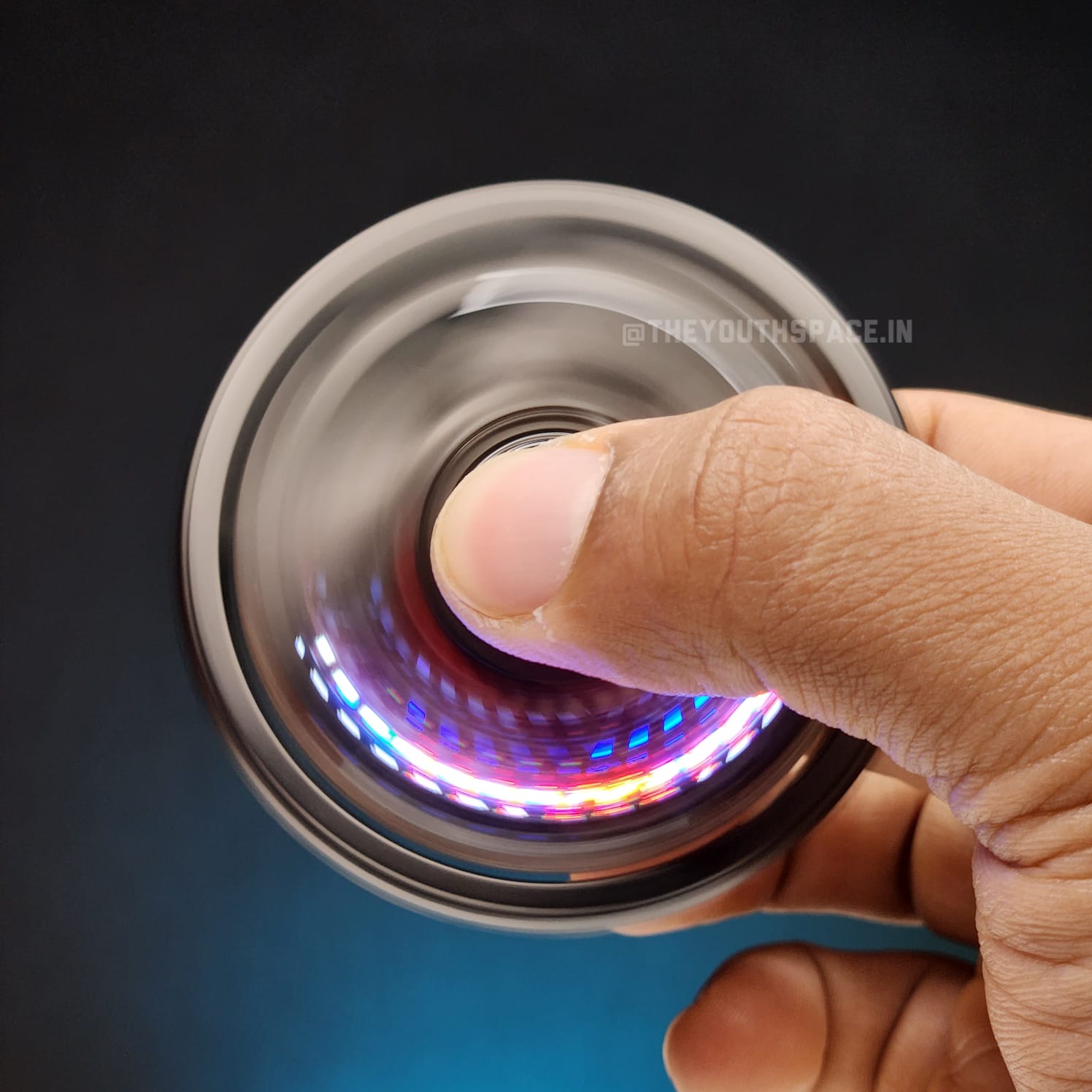 Premium Disc Shaped Spinner Lighter with LED Lights (Metallic)