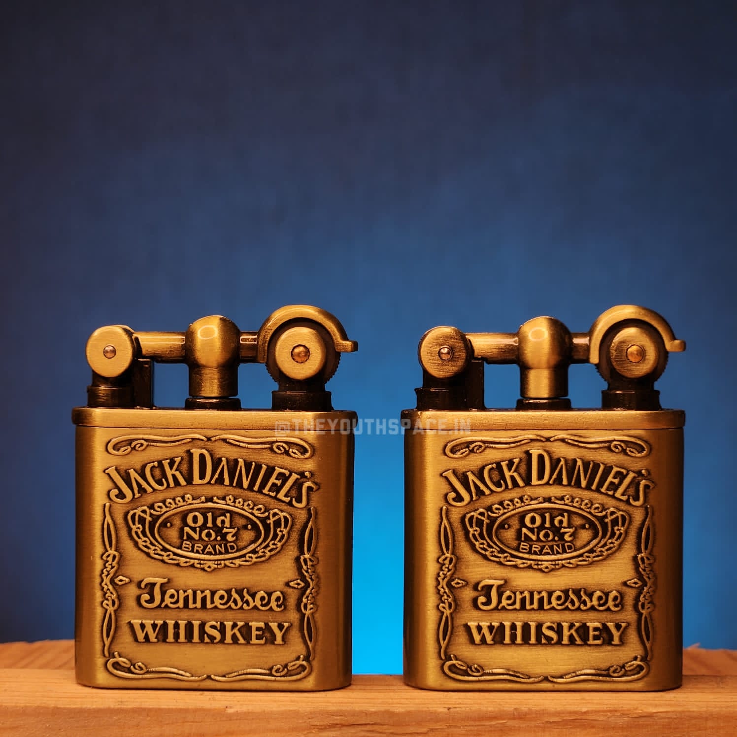 Barrel Flint Wheel Classic Lighter (Metallic)