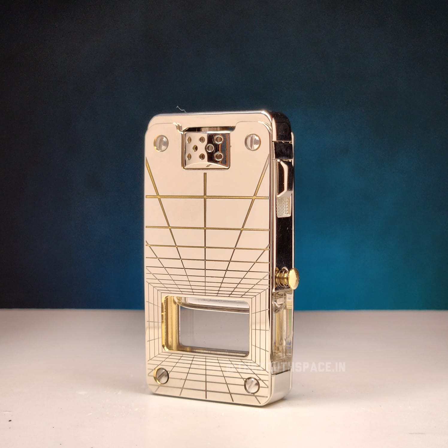 Chief 702 Kerosene Lighter