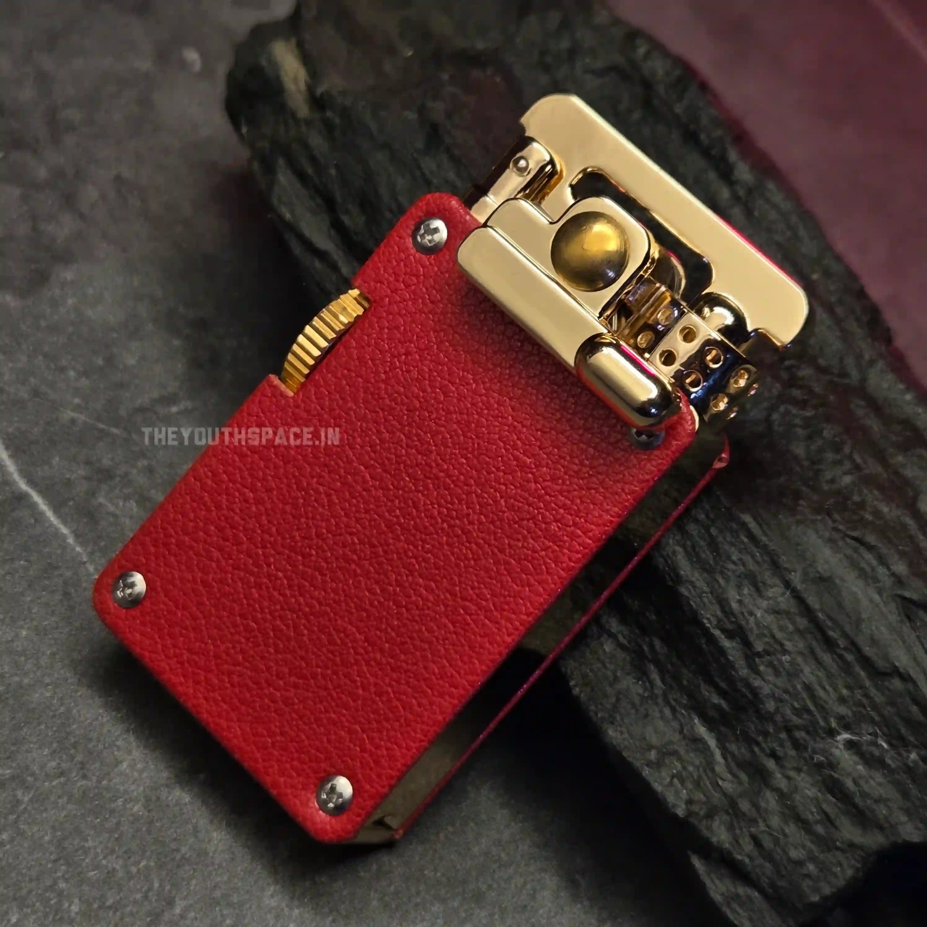CHIEF 702 Carved Leather Rocker Arm Lighter