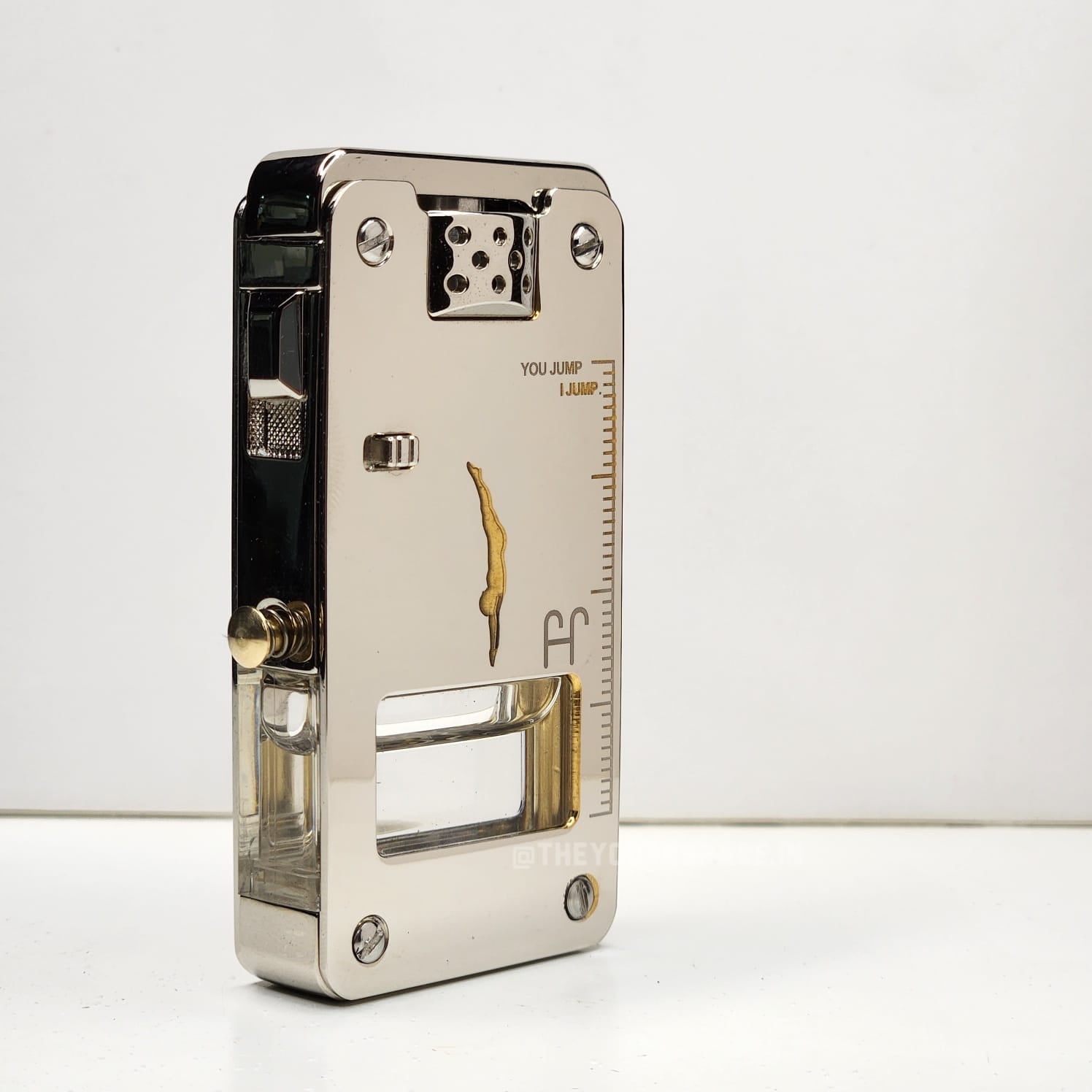 Chief 705 Kerosene Lighter