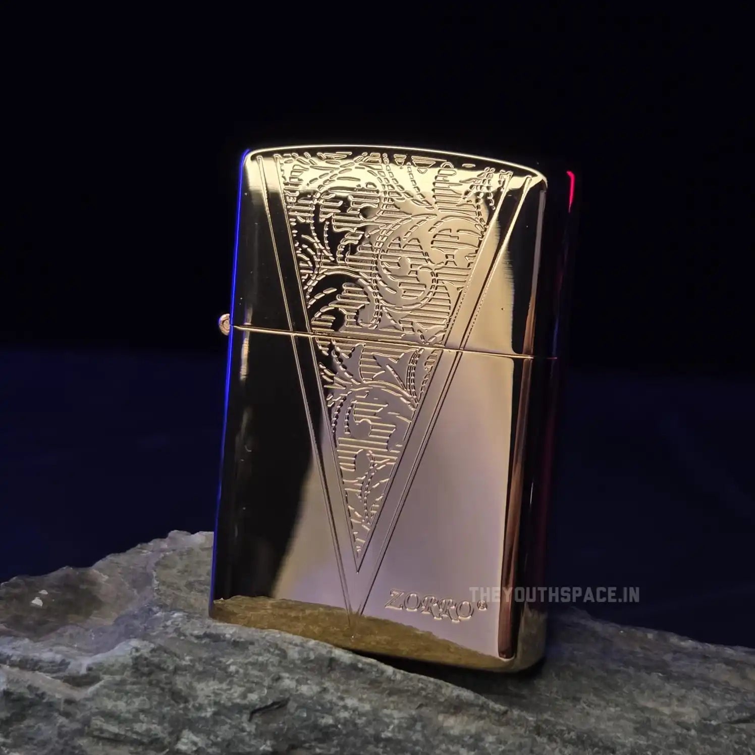 ZORRO ULTIMATE JUSTICE BRASS GOLDEN ENGRAVED LIGHTER 22HK
