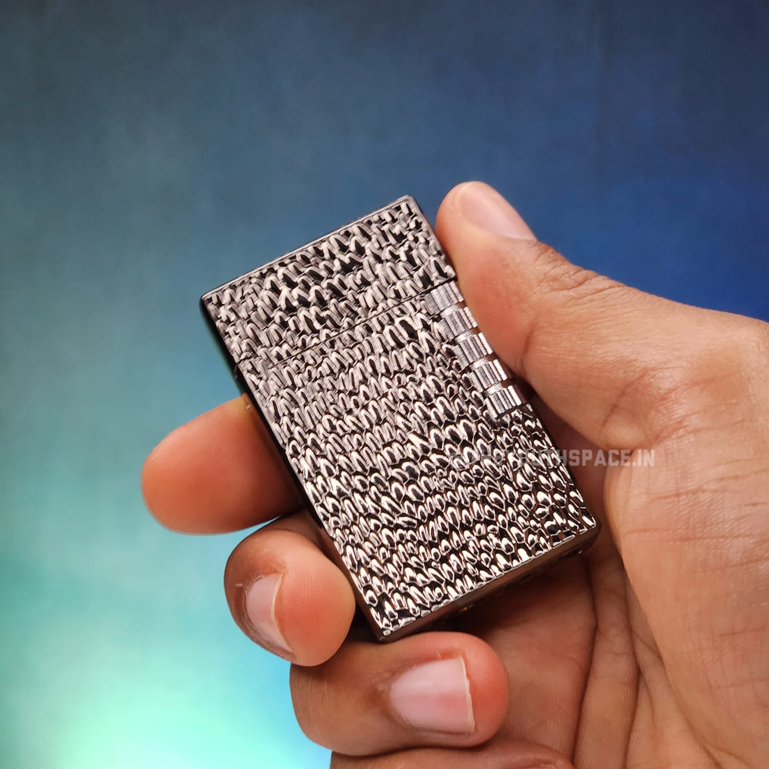 Classic Sleek Flint Wheel Lighter (Metallic) Model 2