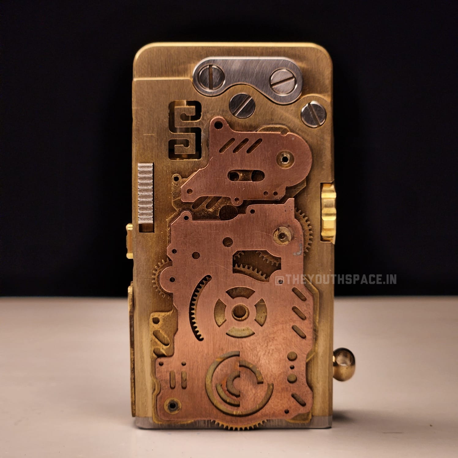 Premium Vintage Brass Steam Punk Mechanical Gear Linkage Automatic Lighter
