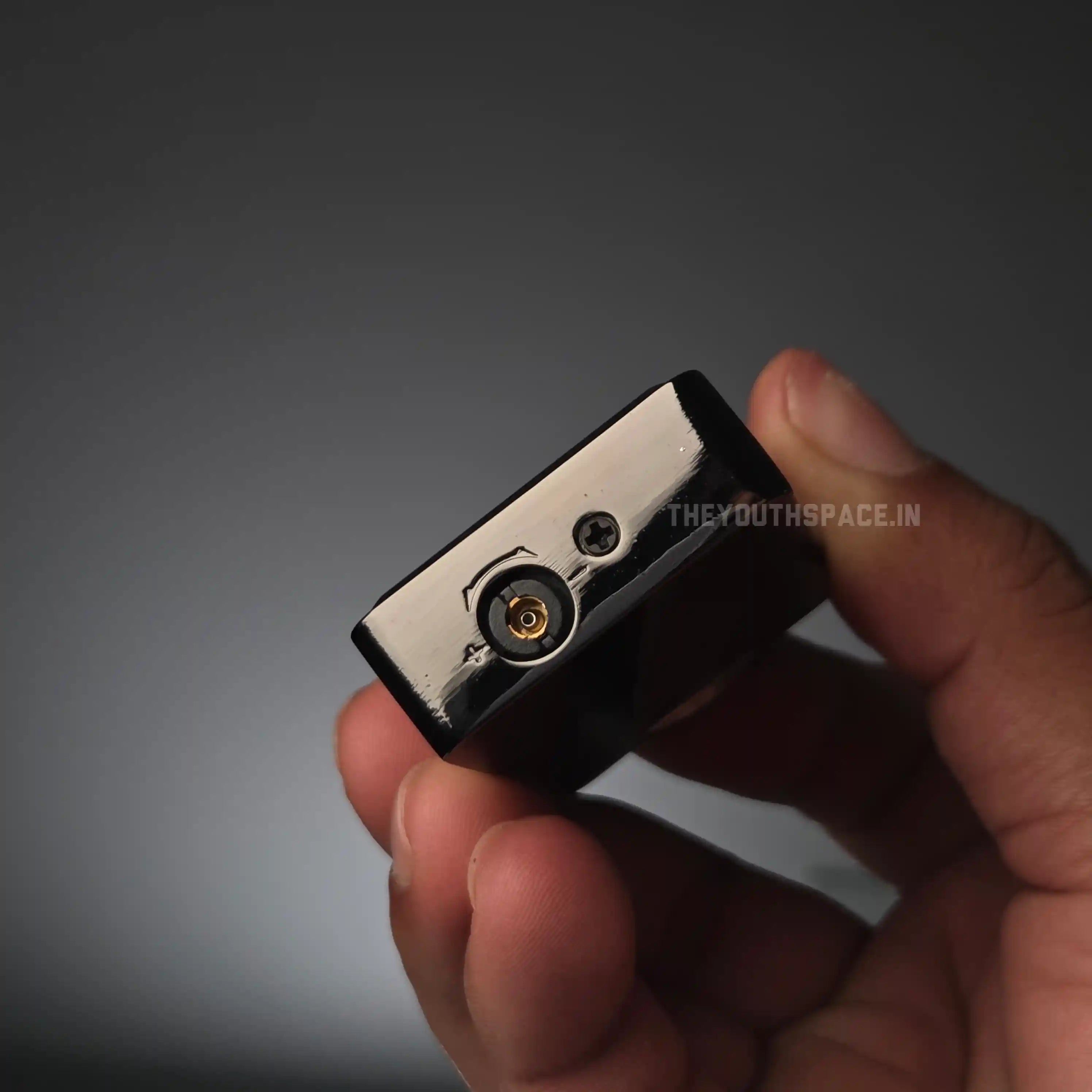 Holographic Prism Beast Jet Lighter