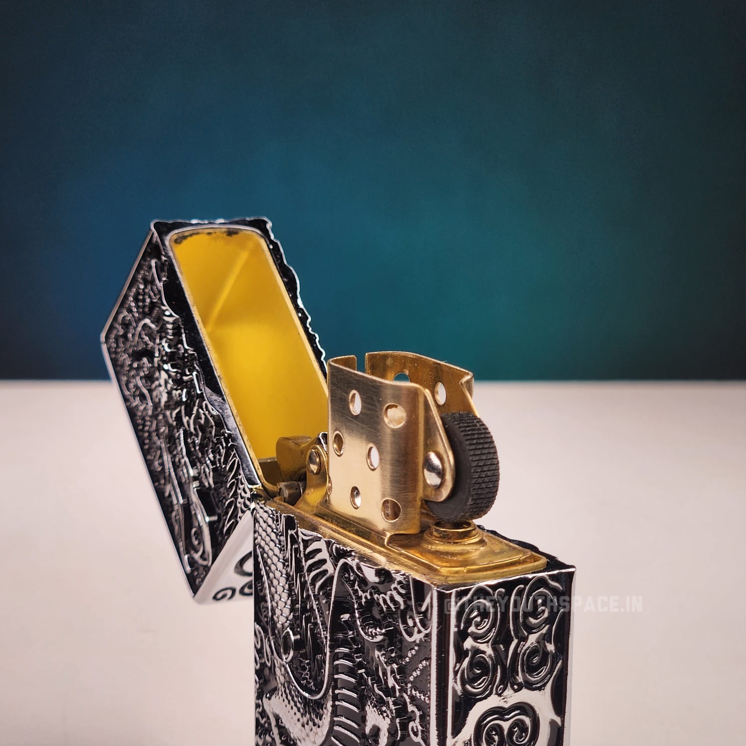 Zorro Ultimate Justice Brass Antique Dragon Embossed Lighter