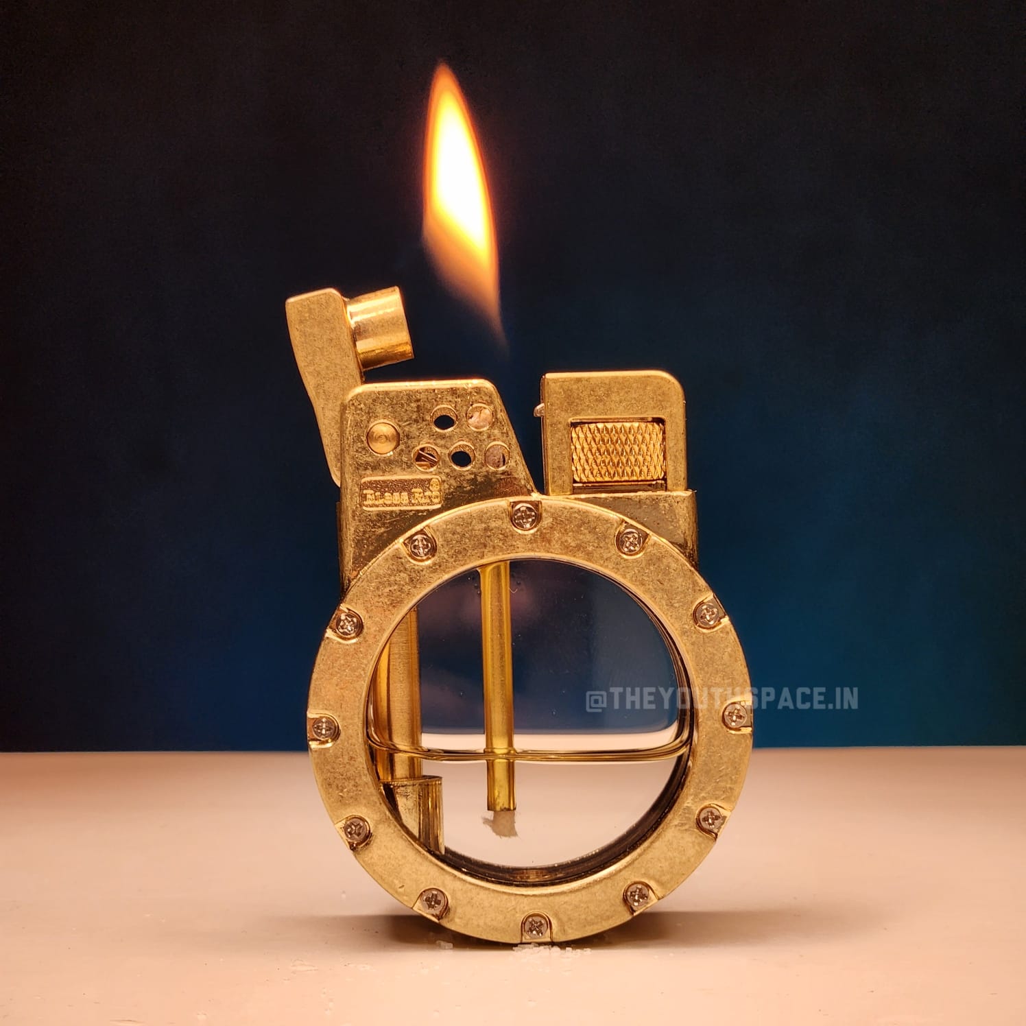 Retro Kerosene Visible Tank Lighter(Metallic)