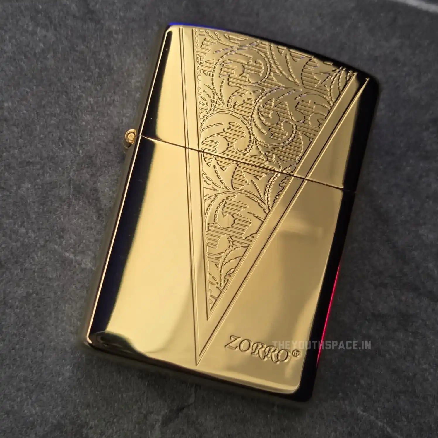 ZORRO ULTIMATE JUSTICE BRASS GOLDEN ENGRAVED LIGHTER 22HK