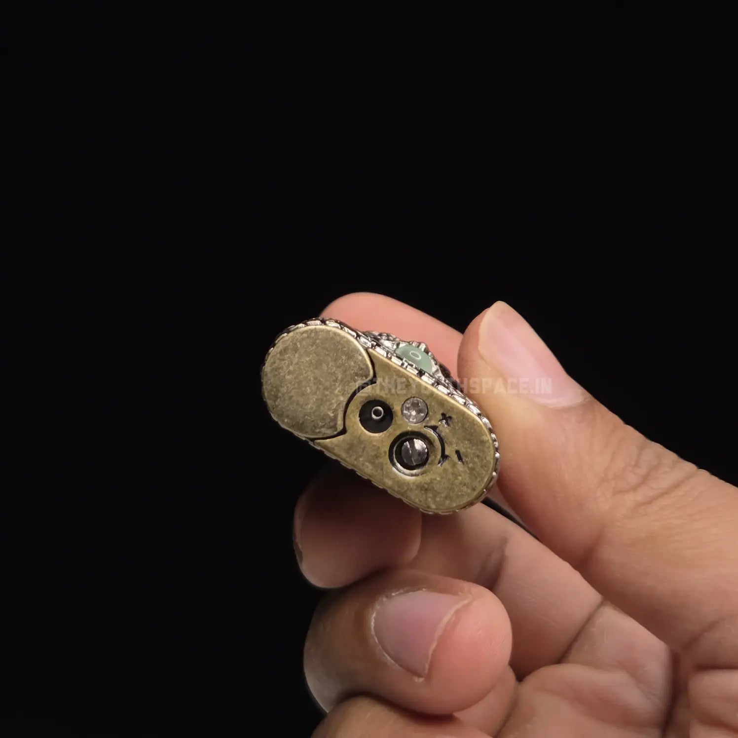 Premium Dragon Vintage lighter