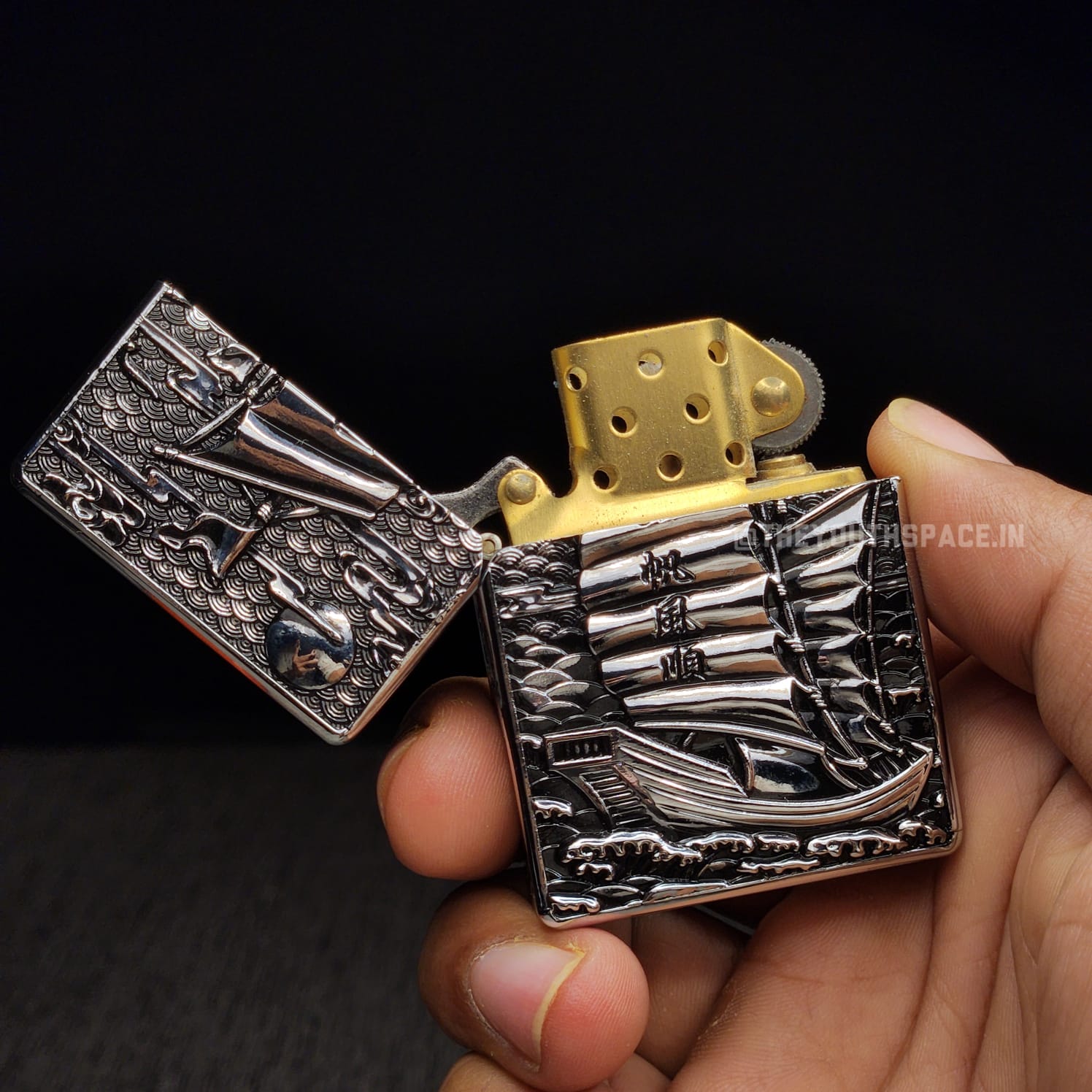 Ultra Premium Zorro Retro Sailboat Finely Carved Heavy Armor Brass Lighter