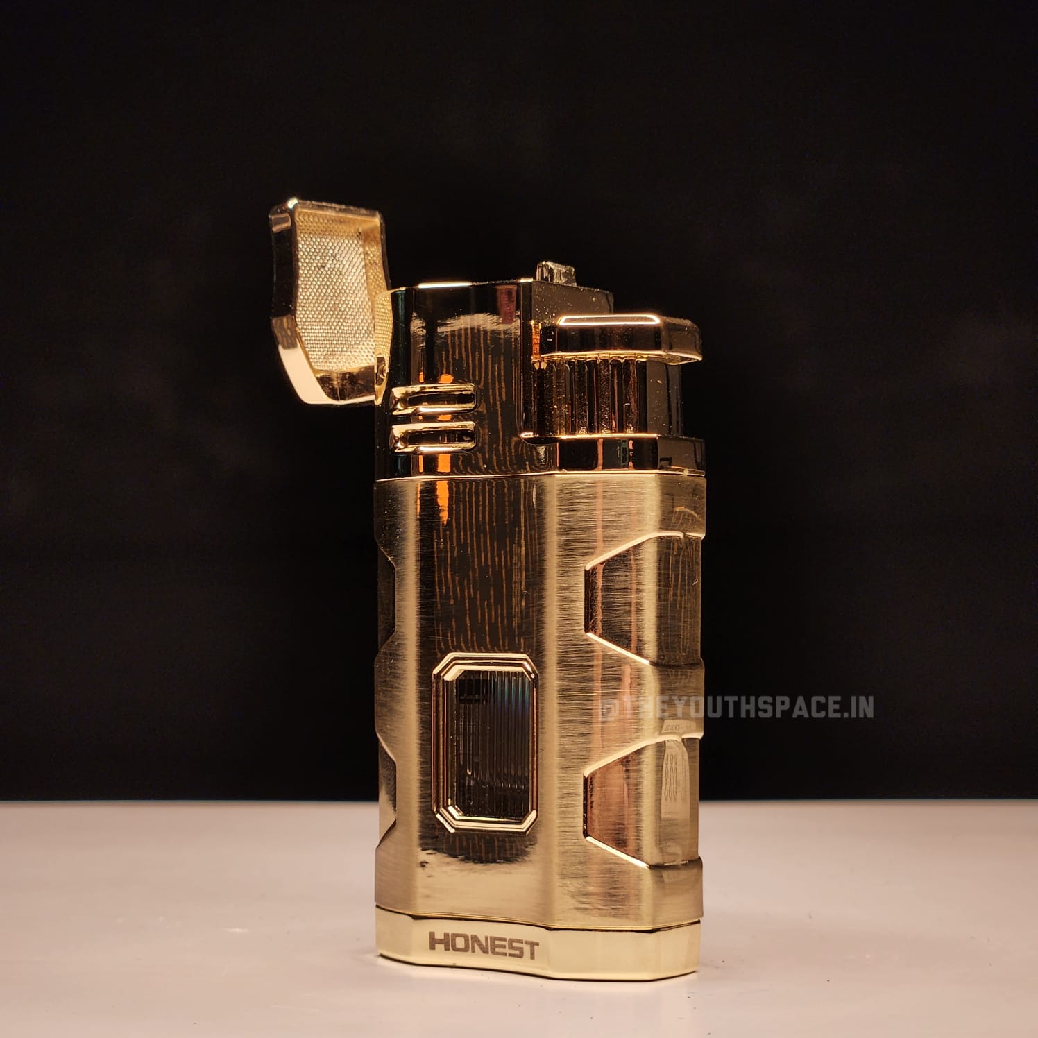 Jet Storm Turbo – Triple Flame Lighter (Metallic)