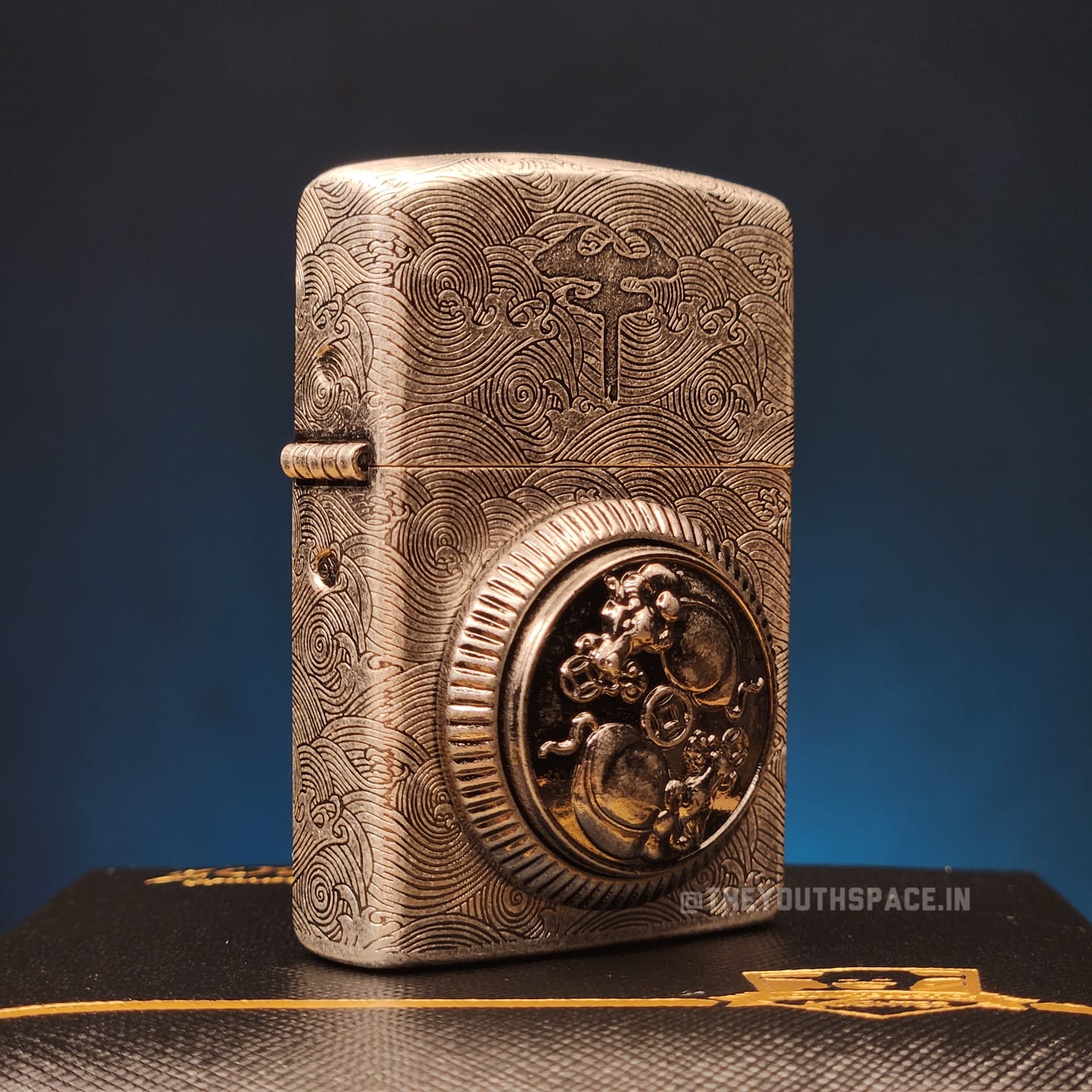 ZORRO ULTIMATE JUSTICE BRASS SPINNER BULL LIGHTER 2025