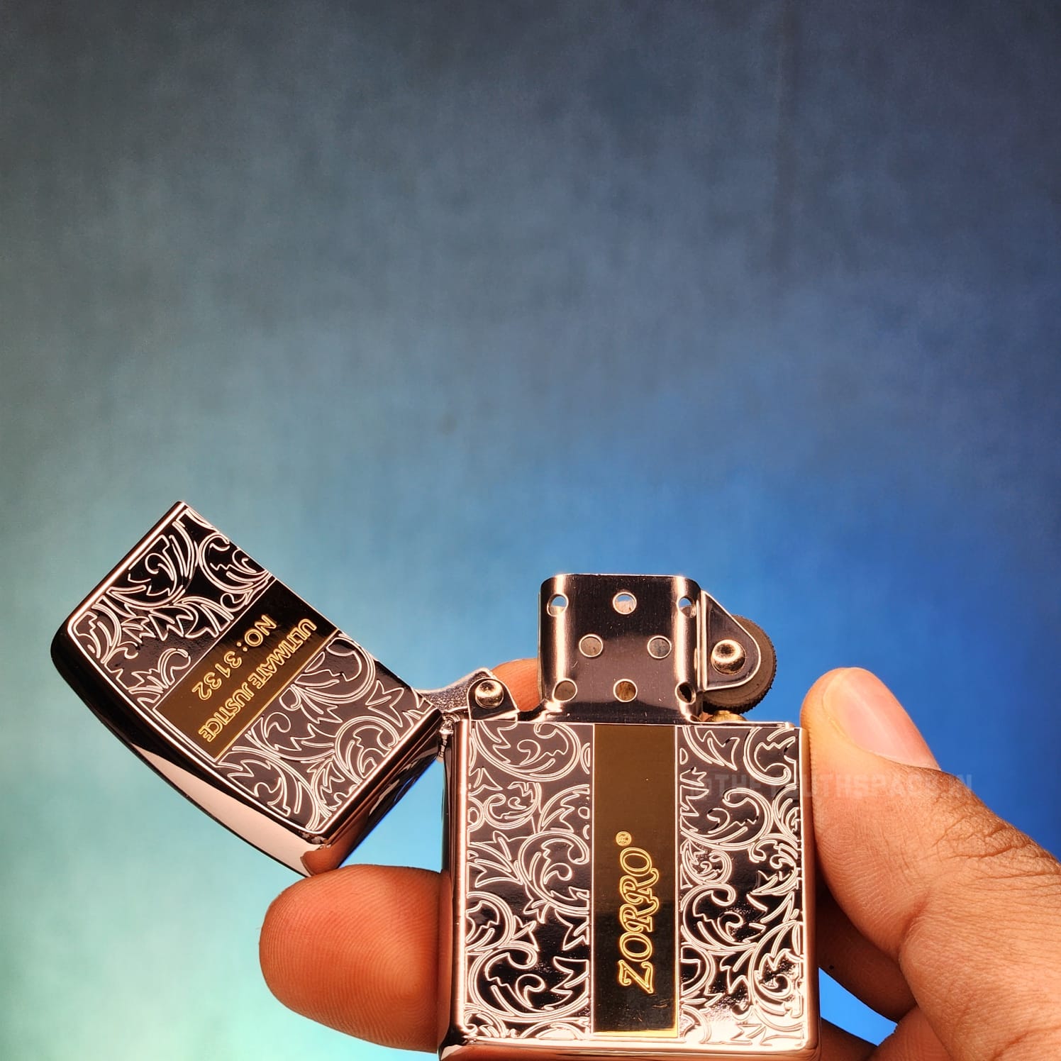 ZORRO ULTIMATE JUSTICE BRASS METALLIC SILVER COLOR LIGHTER 22HK