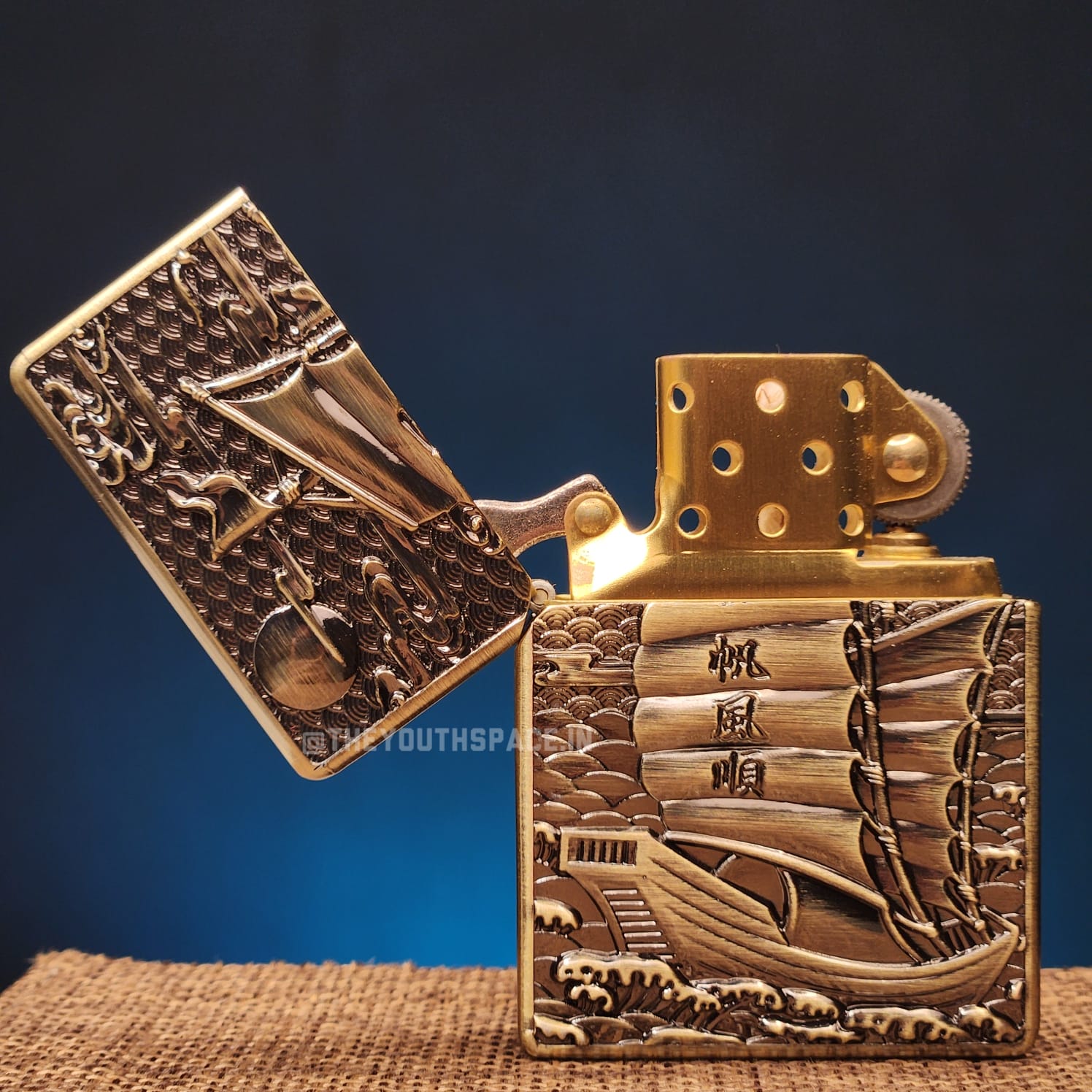 Ultra Premium Zorro Retro Sailboat Finely Carved Heavy Armor Brass Lighter