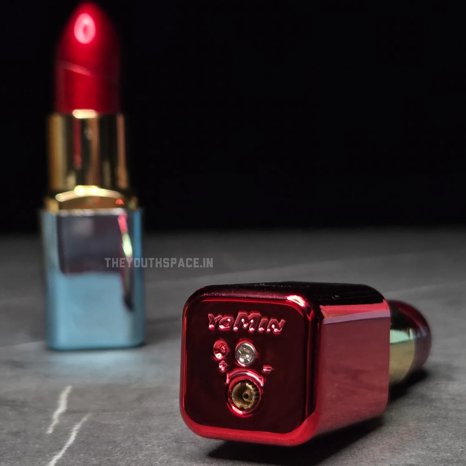 Glam Lipstick Flame Lighter