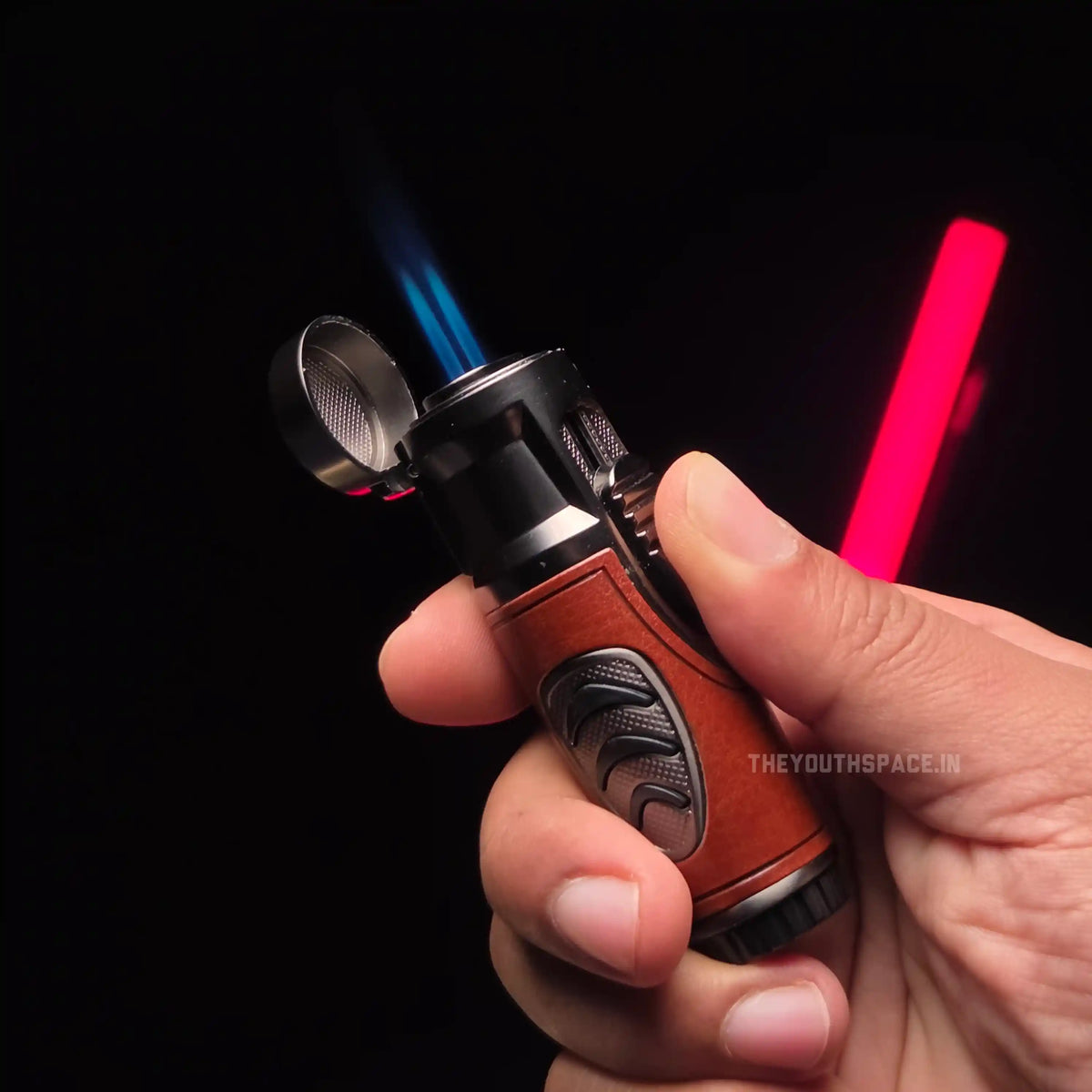 Torch Grip Dual Flame Lighter